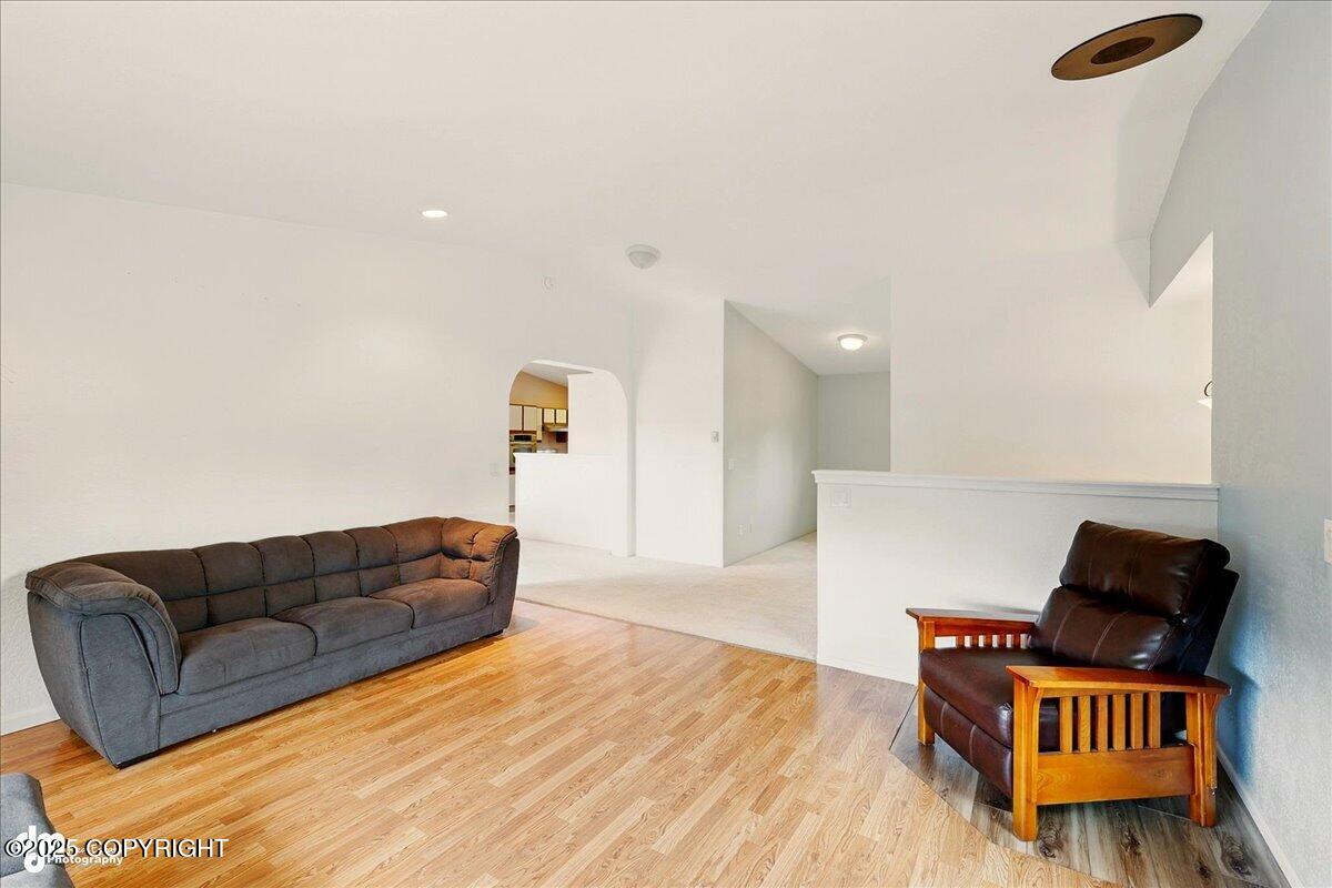 4085 Calhoun Street