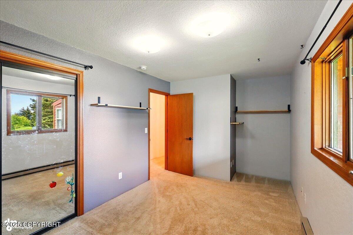4085 Calhoun Street