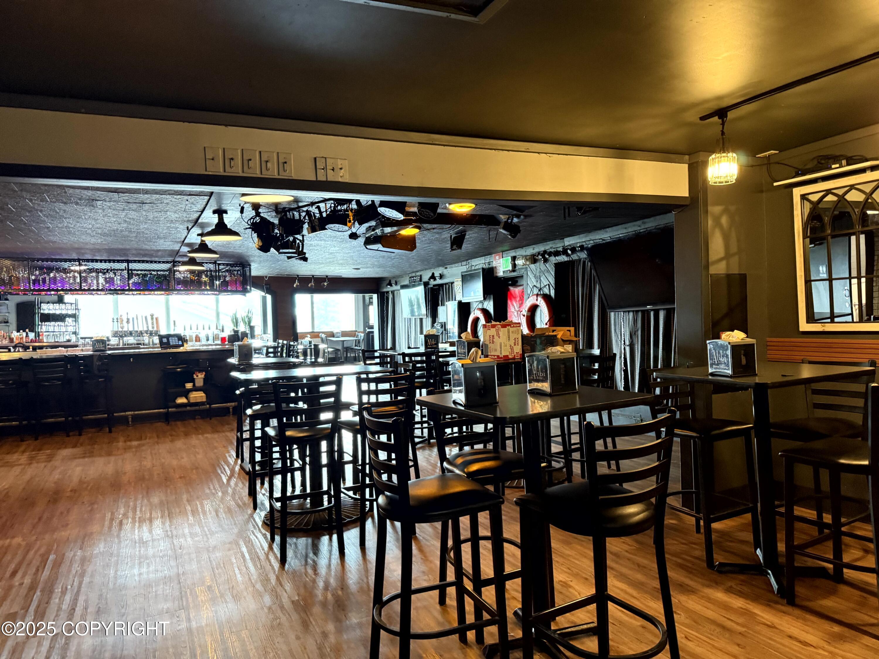 453 E Pioneer Avenue