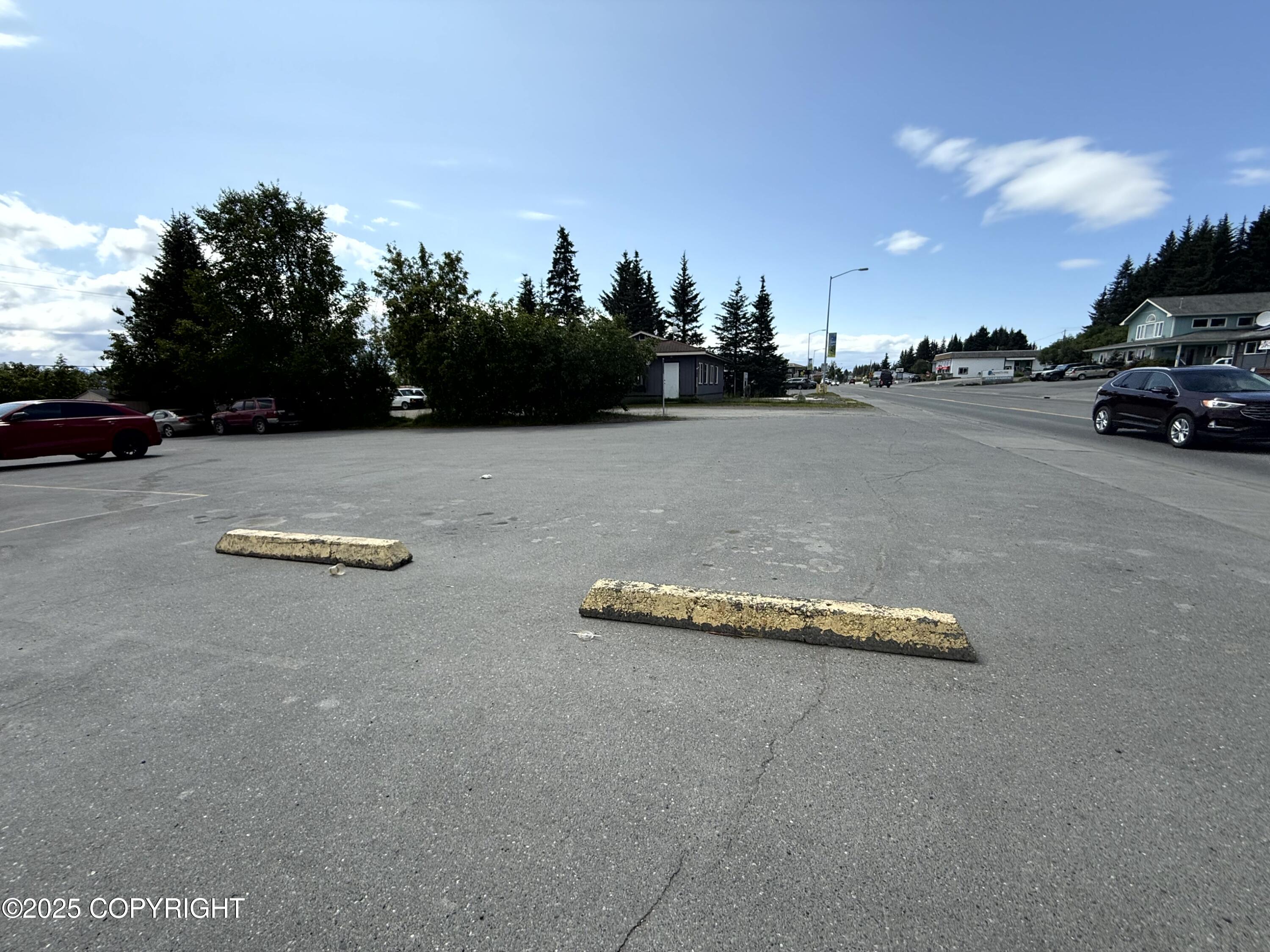 453 E Pioneer Avenue