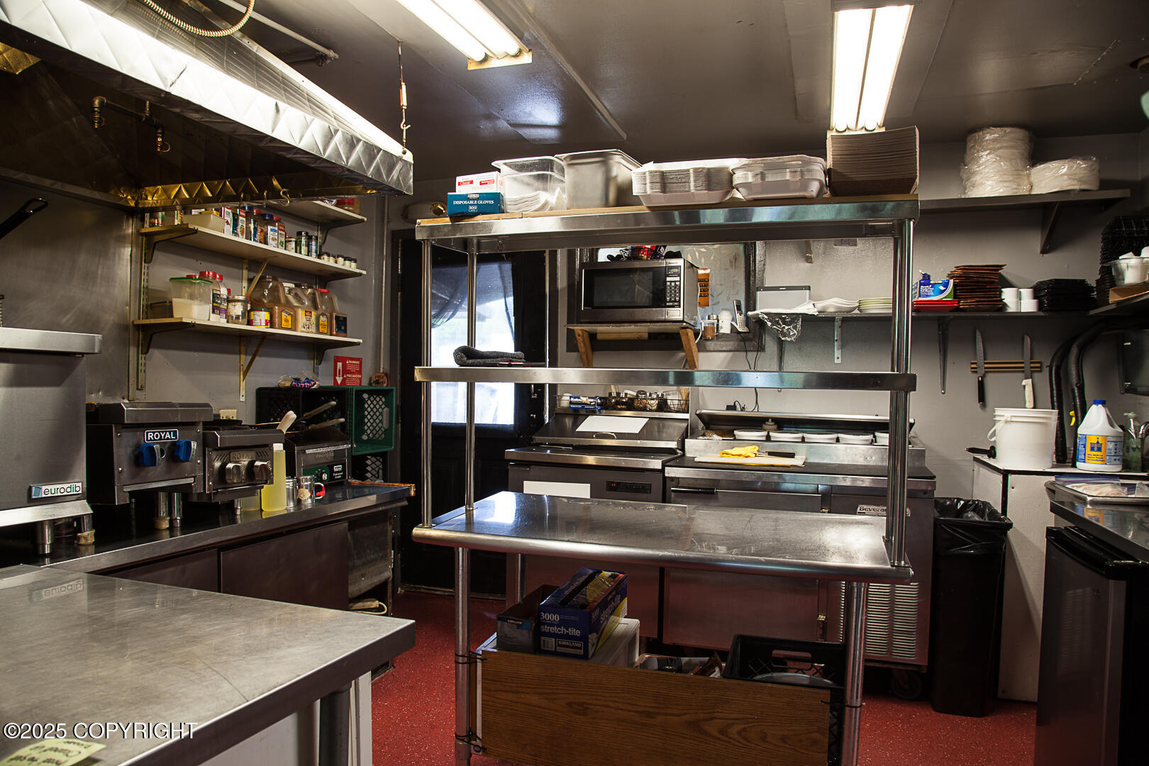 453 E Pioneer Avenue