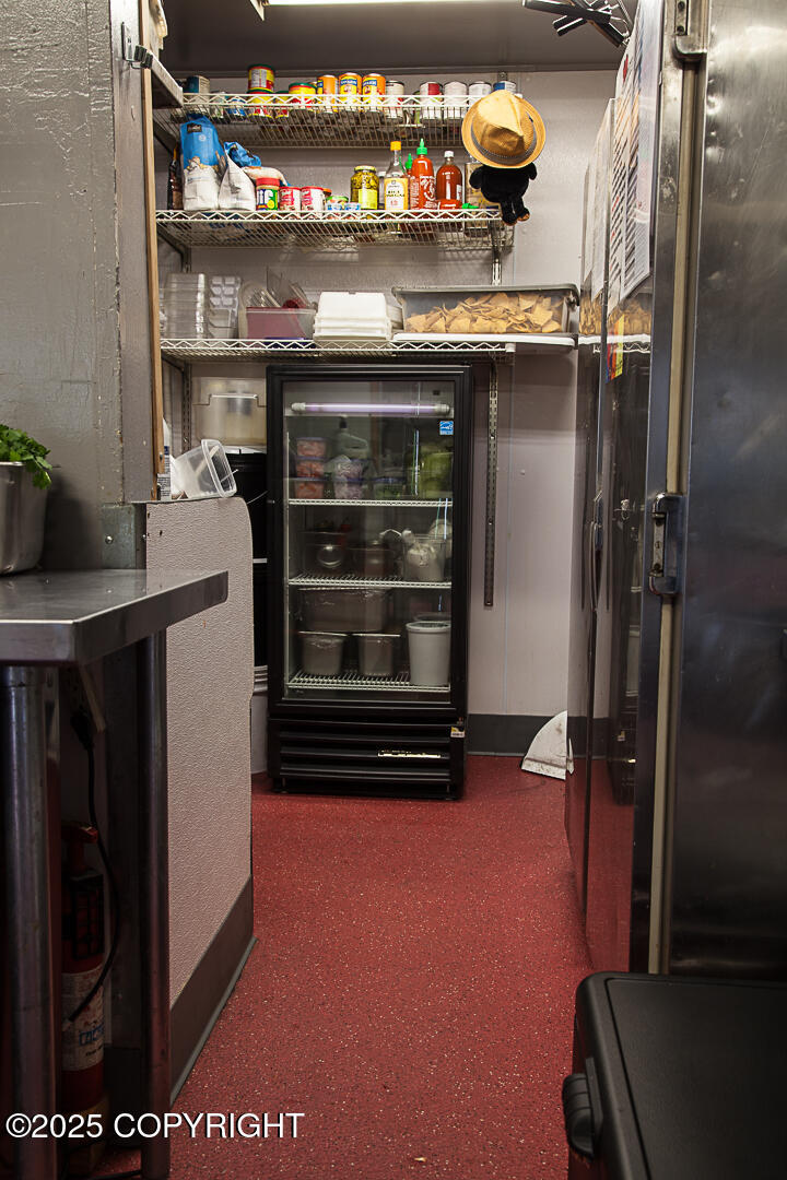 453 E Pioneer Avenue