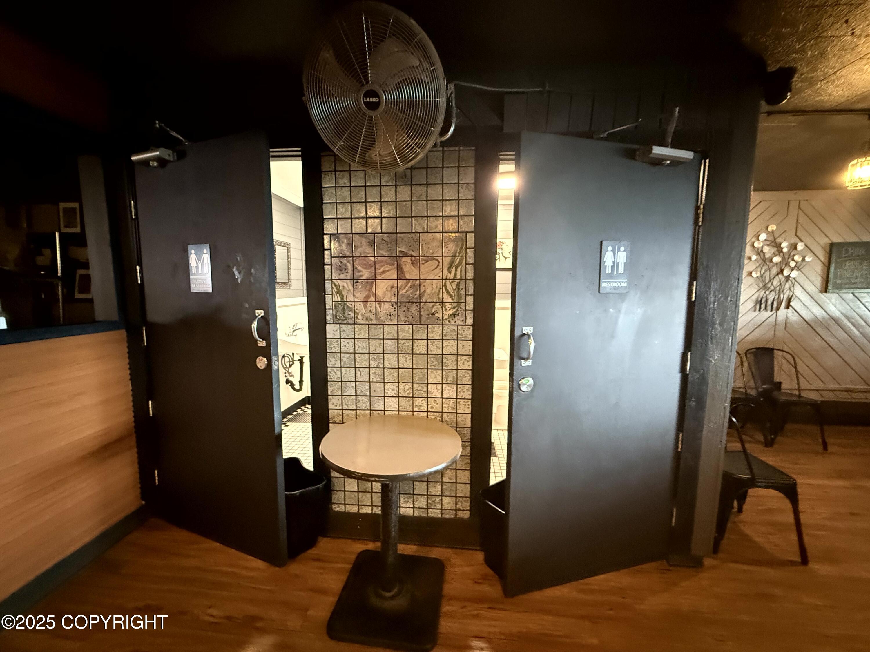 453 E Pioneer Avenue