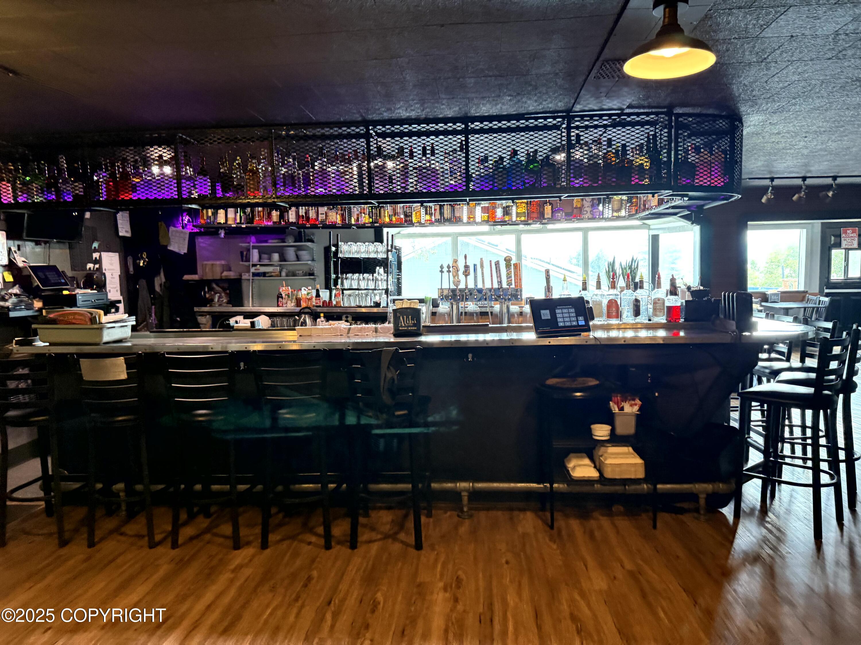 453 E Pioneer Avenue