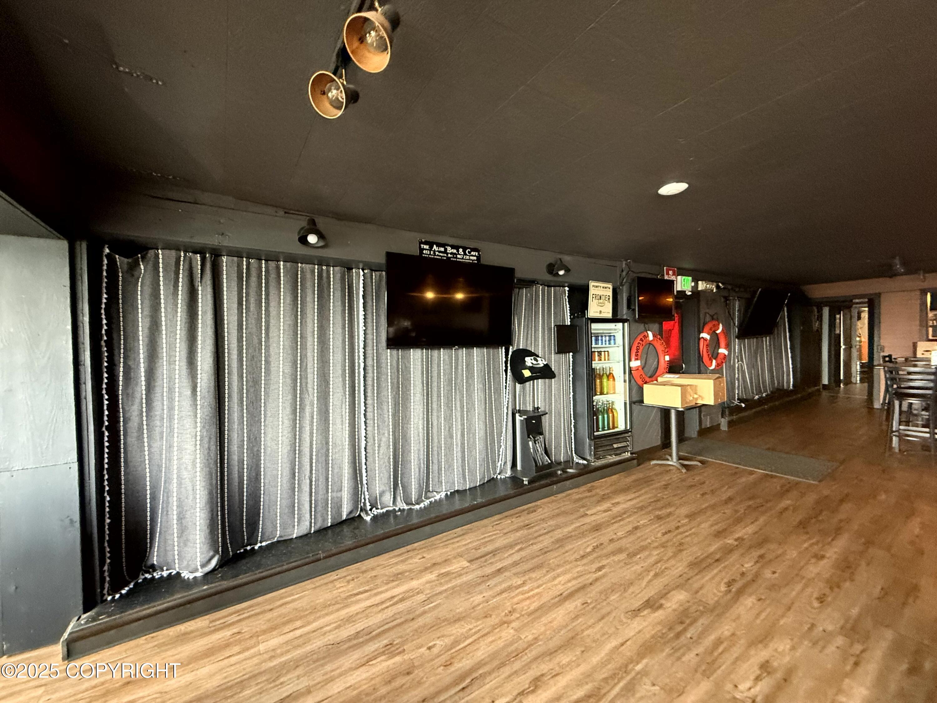 453 E Pioneer Avenue