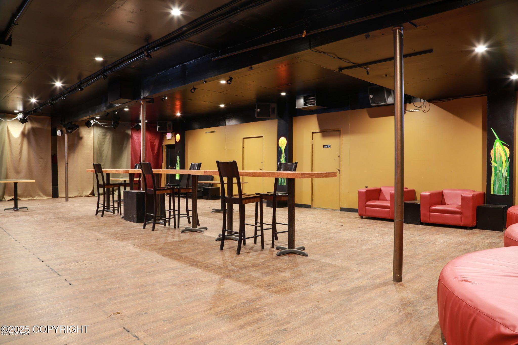 59217 E East End Road