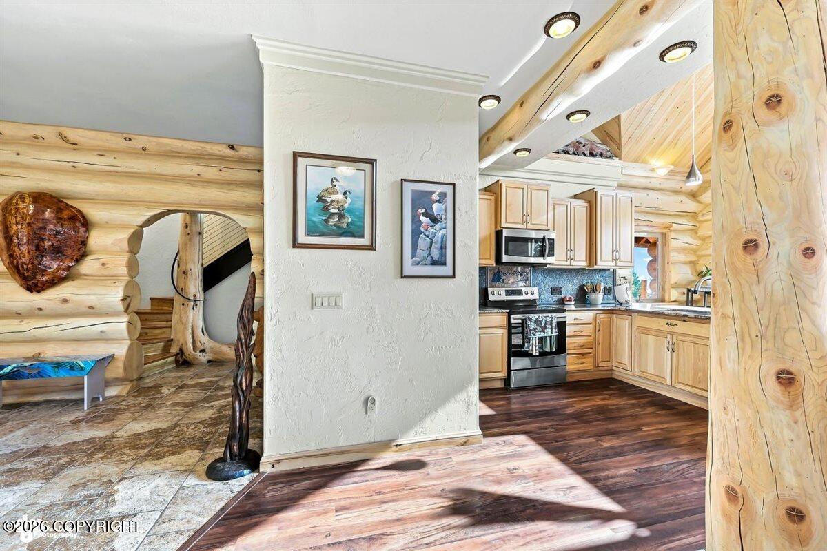 990 Mission Road