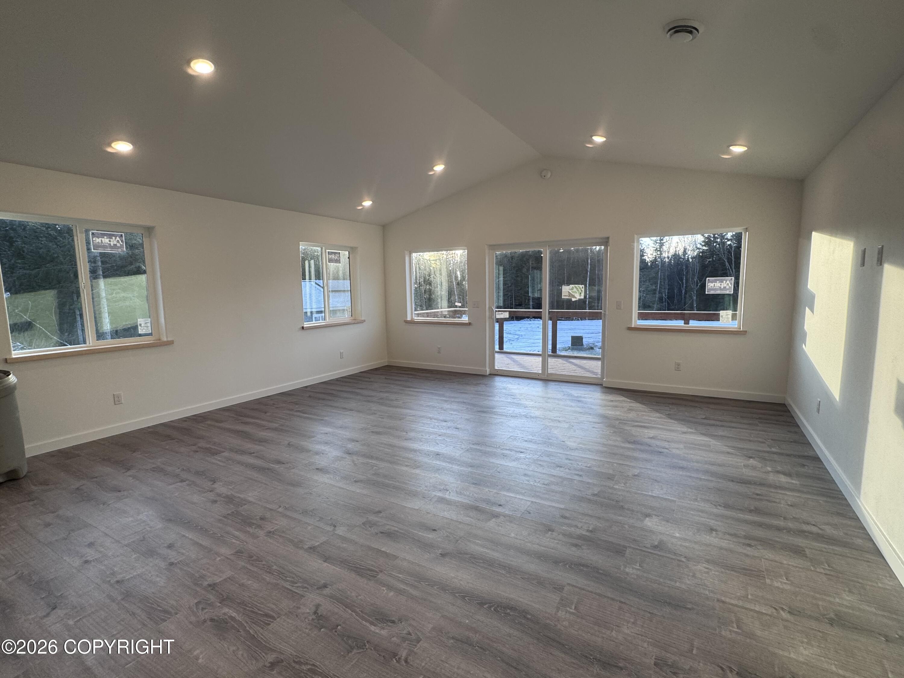 1590 Cantrell Crk Road