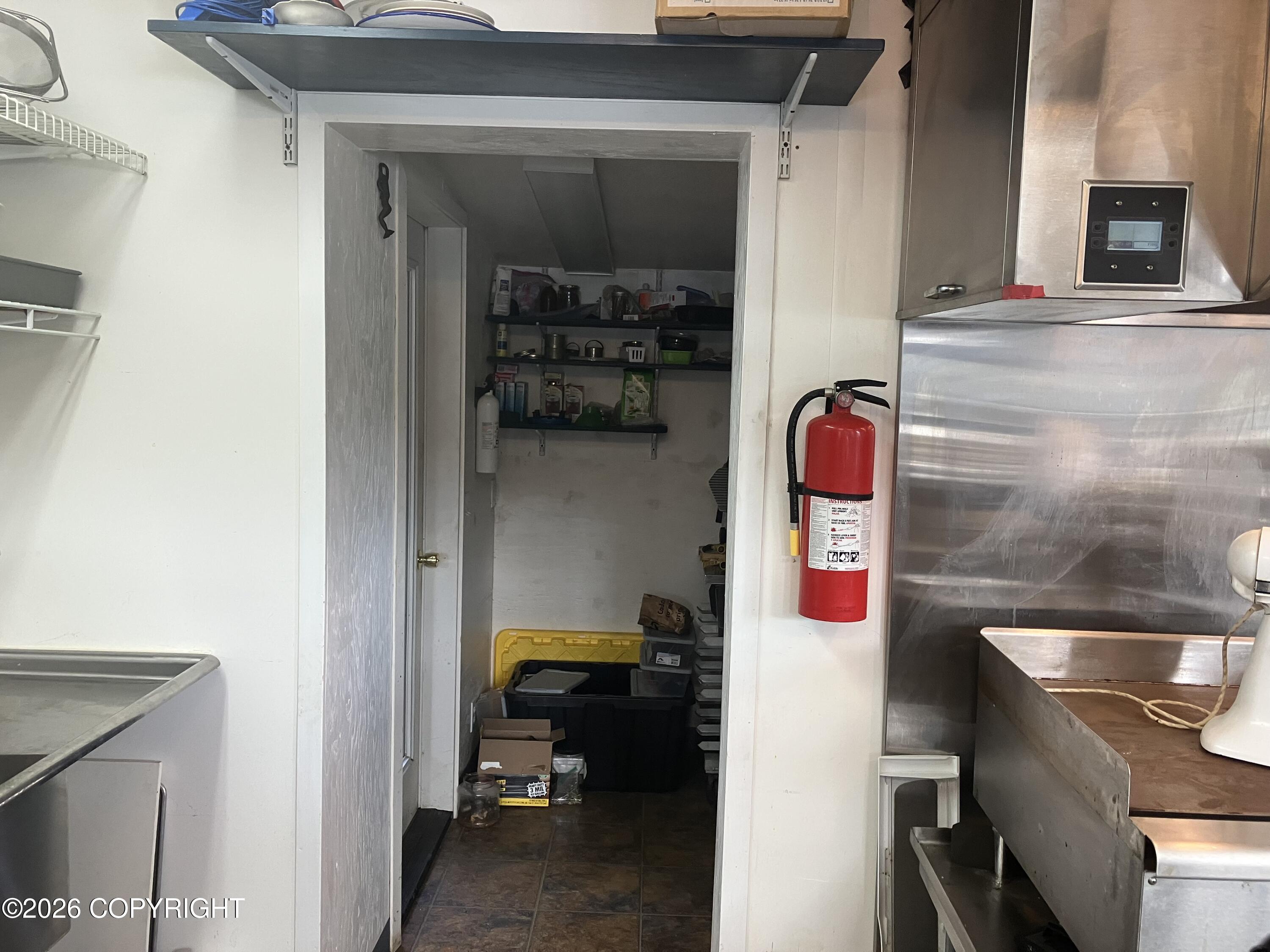 52045 Halibut Cove REM SW