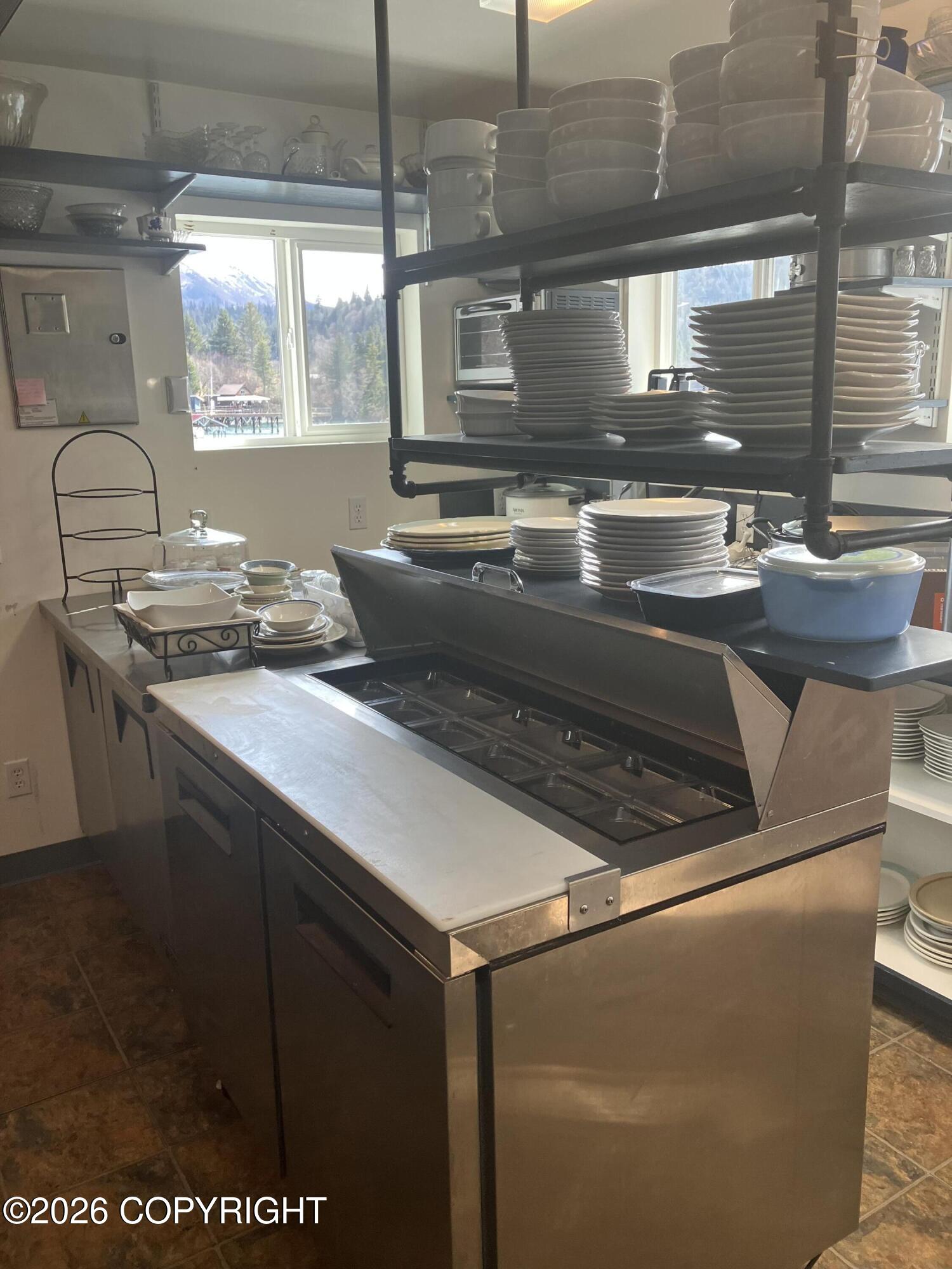 52045 Halibut Cove REM SW