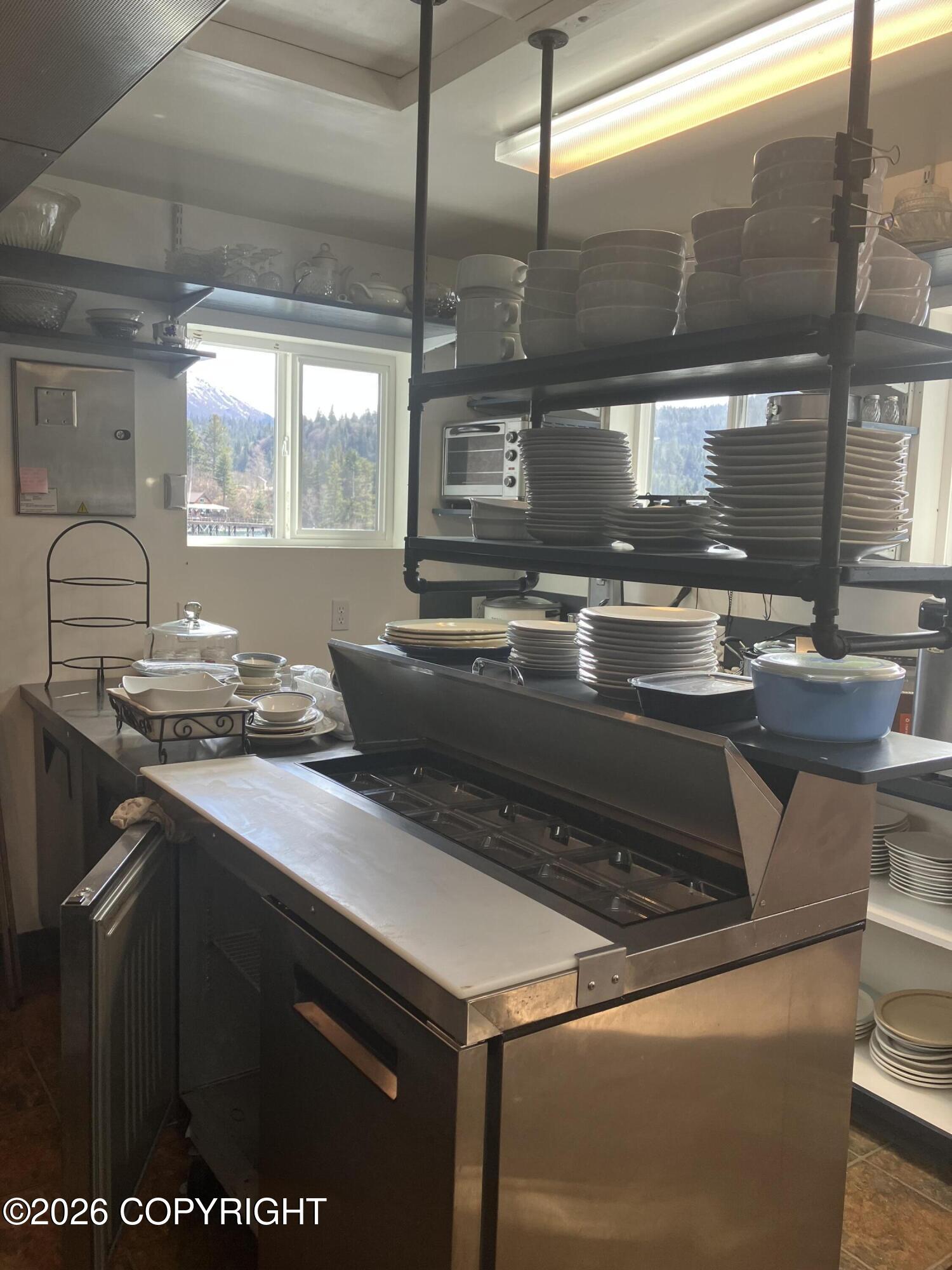 52045 Halibut Cove REM SW