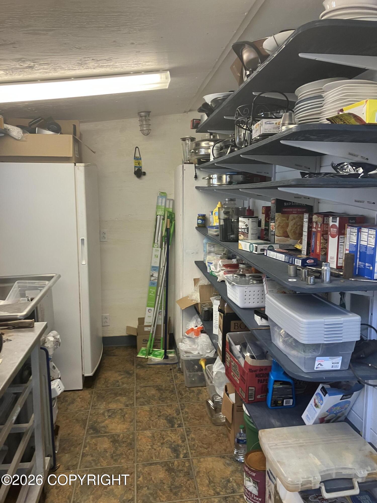 52045 Halibut Cove REM SW