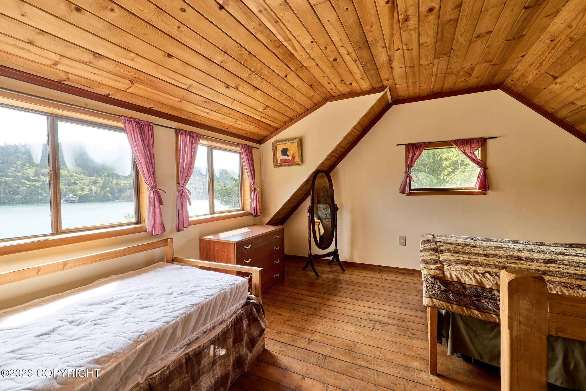 52045 Halibut Cove REM SW