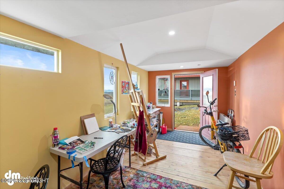 40895 Seaview Circle