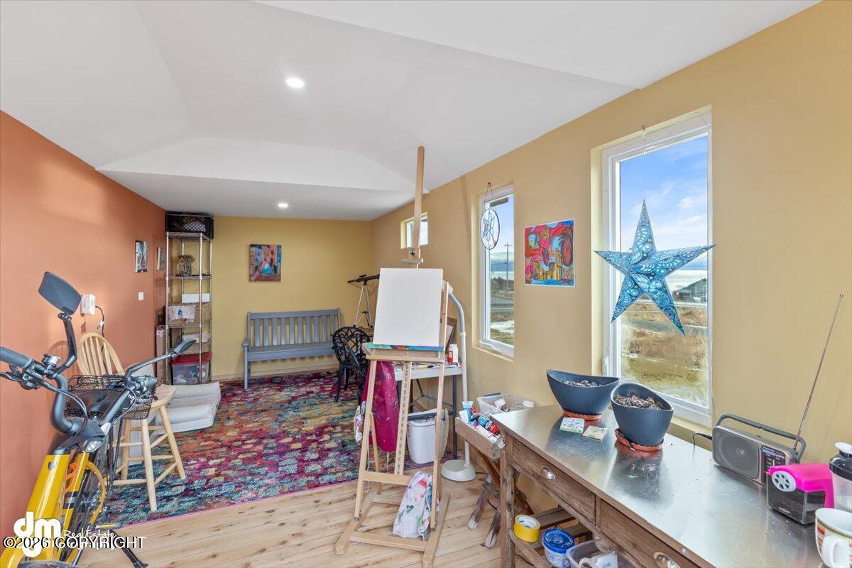 40895 Seaview Circle