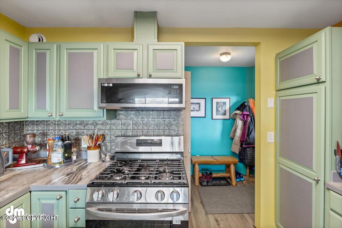 40895 Seaview Circle