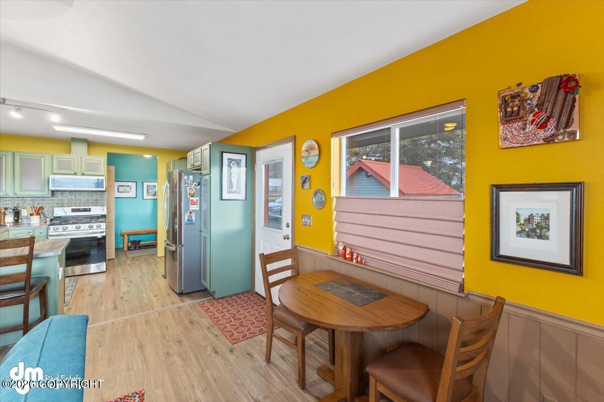 40895 Seaview Circle