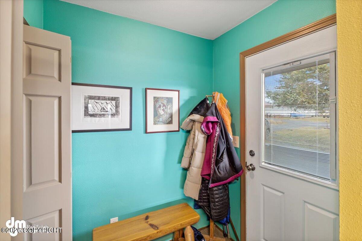 40895 Seaview Circle