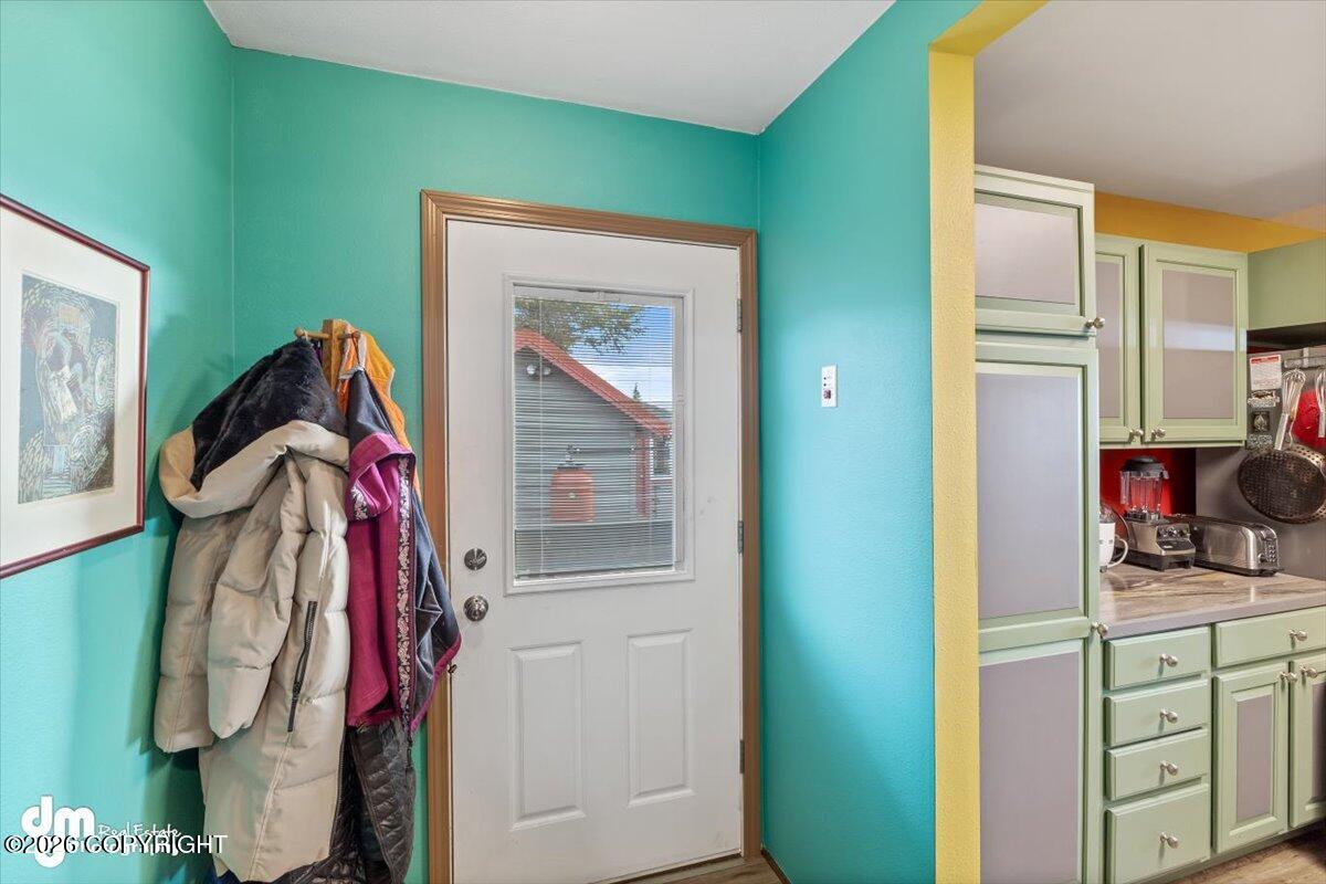 40895 Seaview Circle