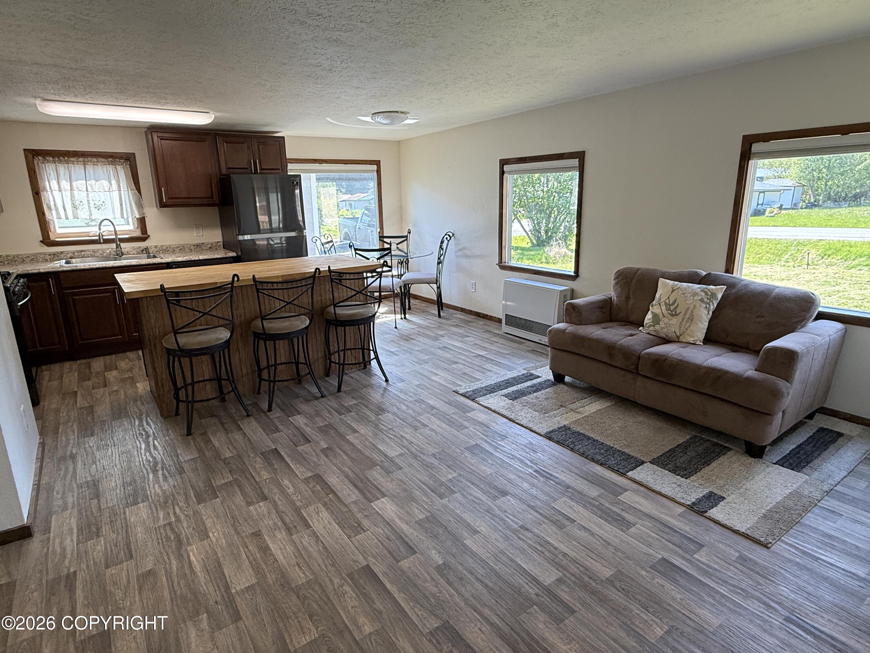 4698 Rochelle Road