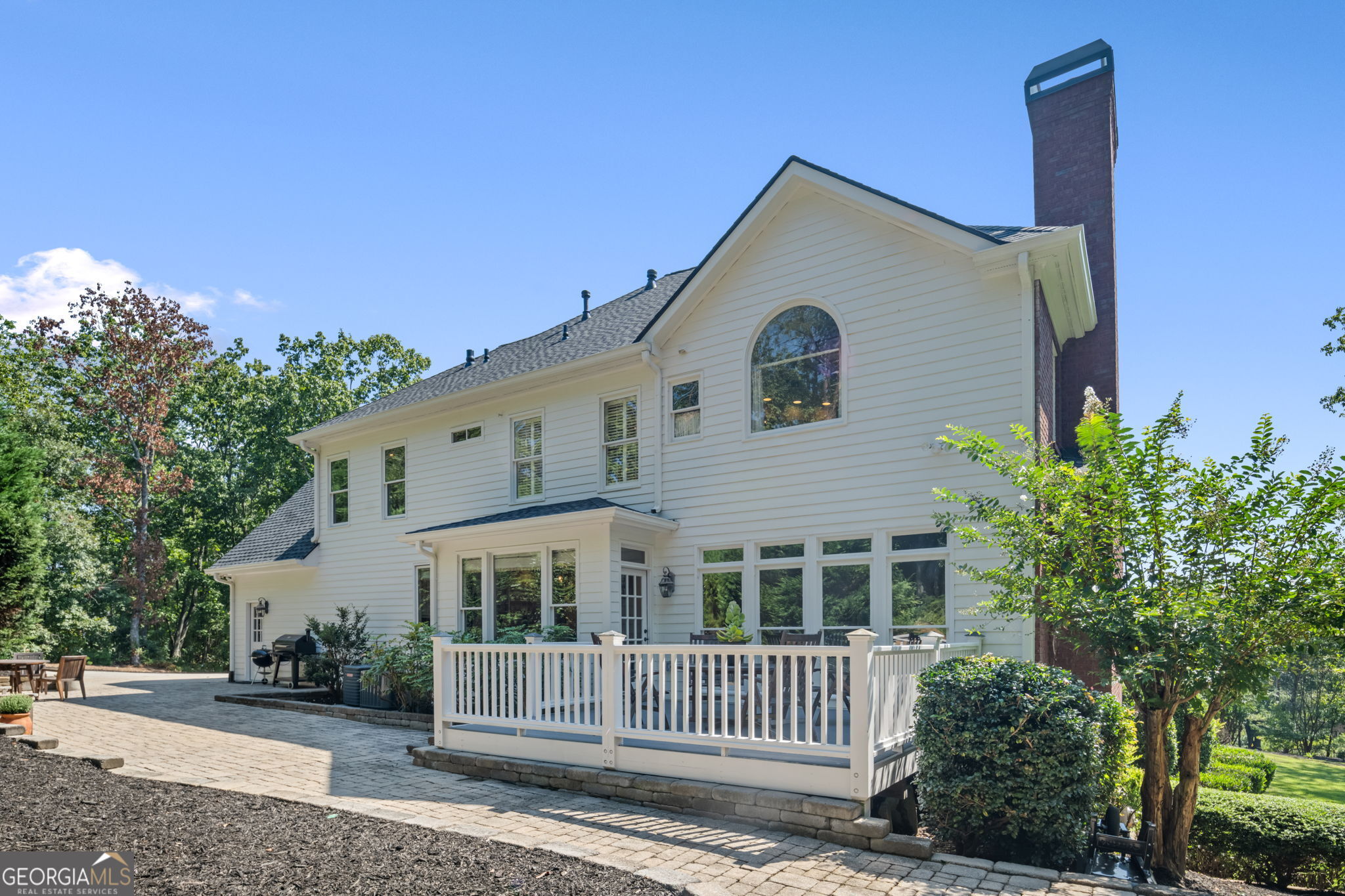 1990 Sawnee Court