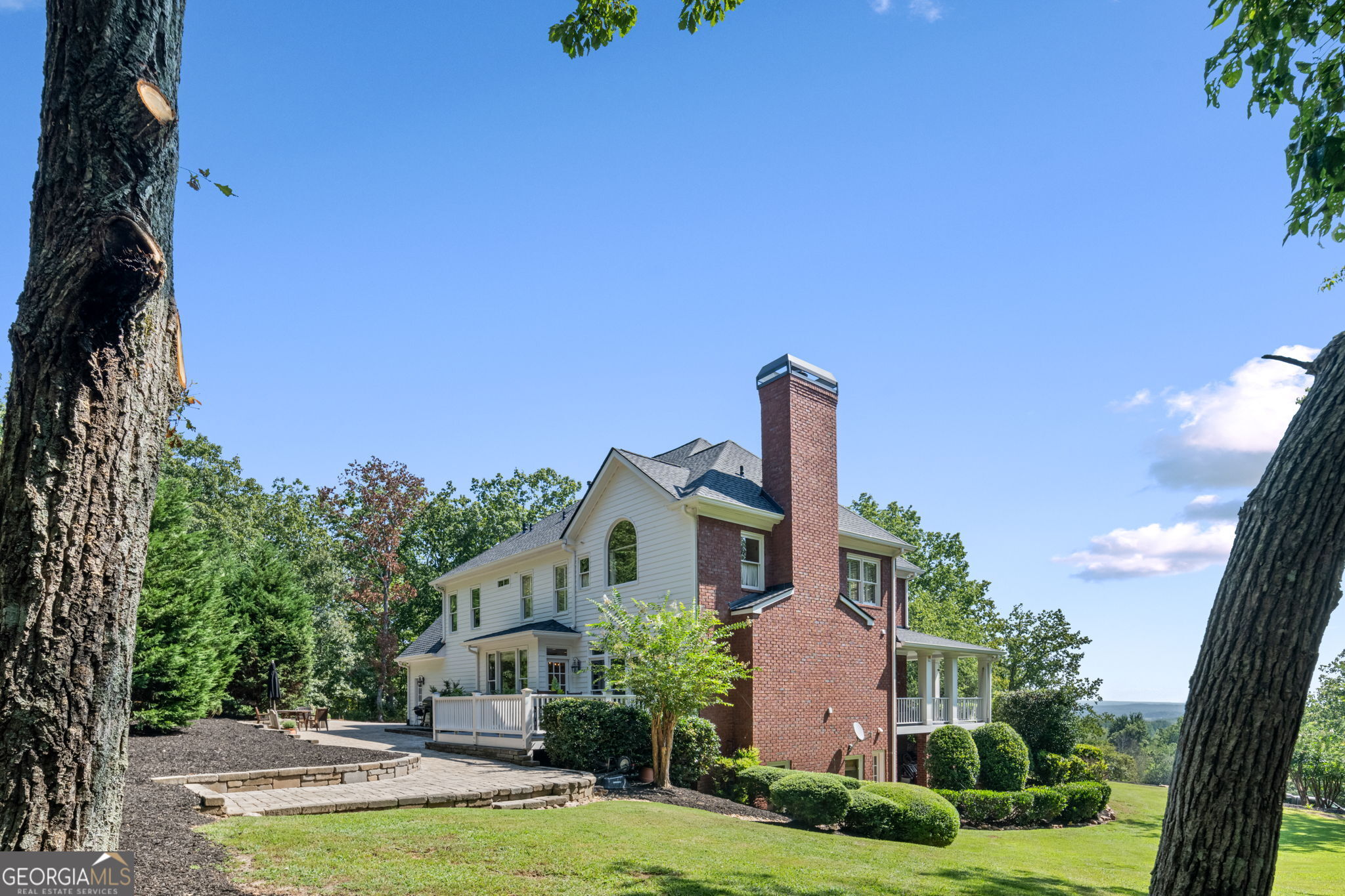 1990 Sawnee Court