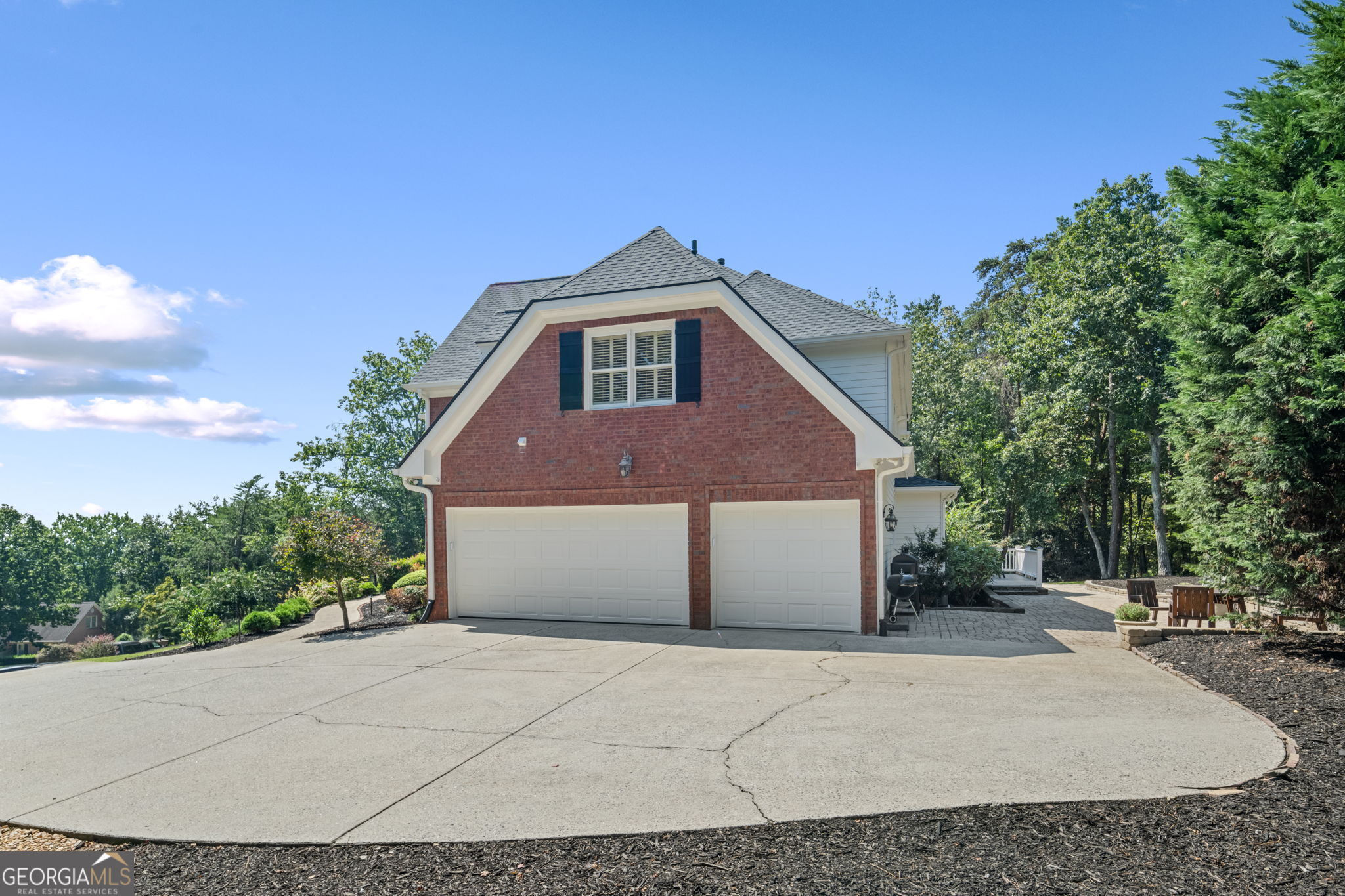 1990 Sawnee Court