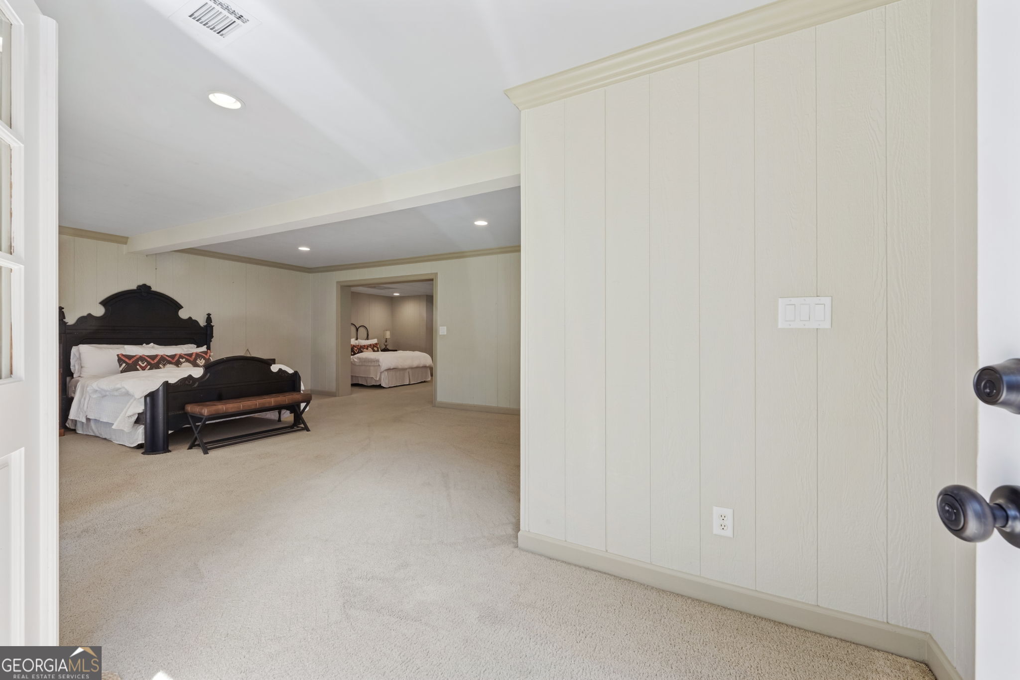 1990 Sawnee Court