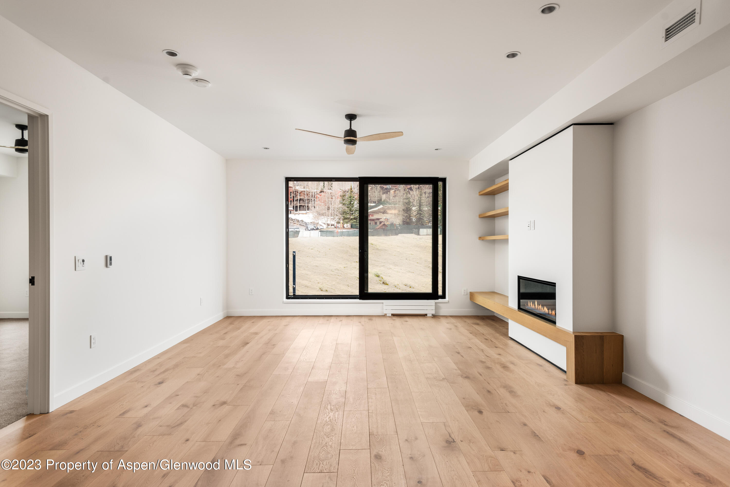 119 Wood Road, 203