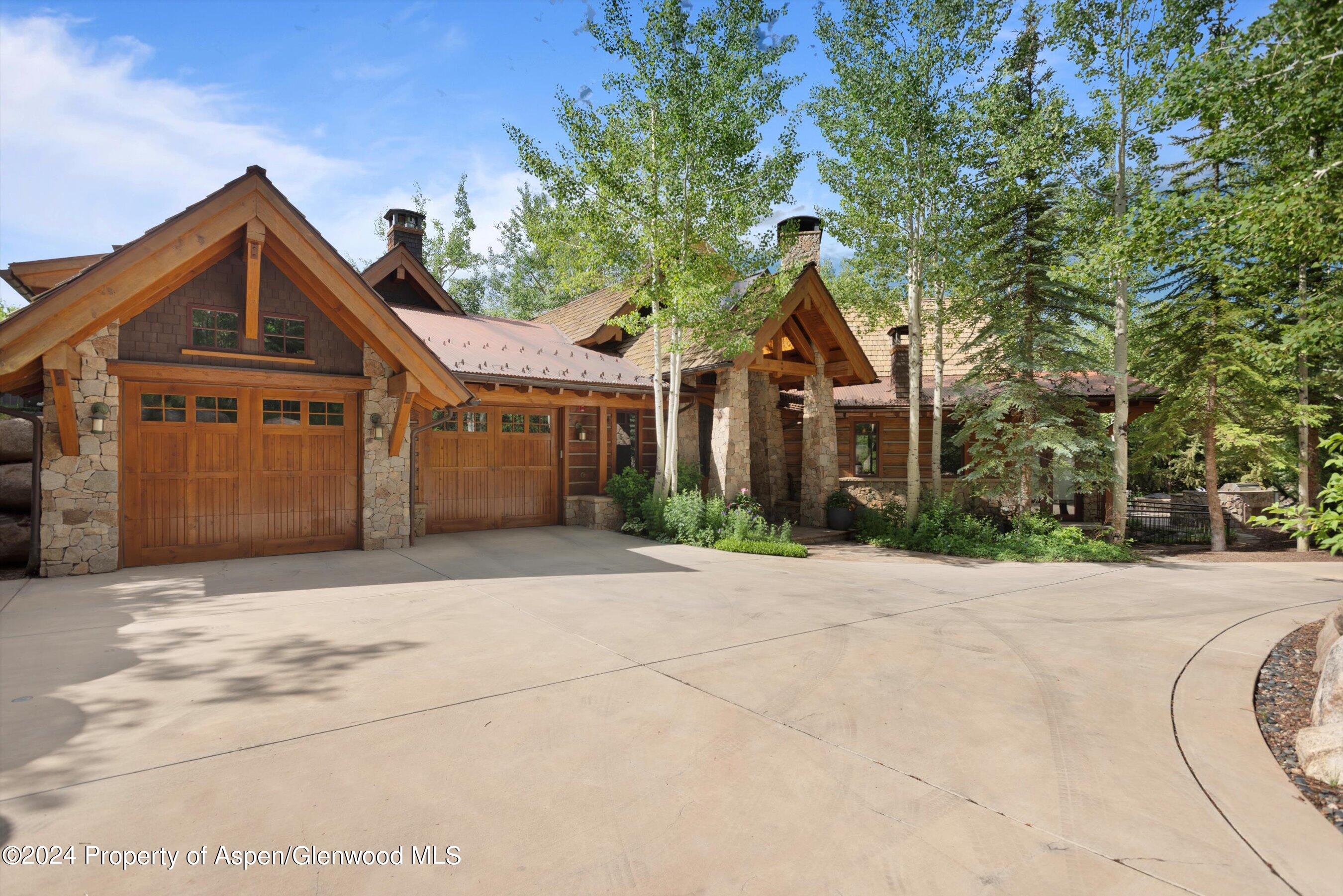 27 Nighthawk Drive