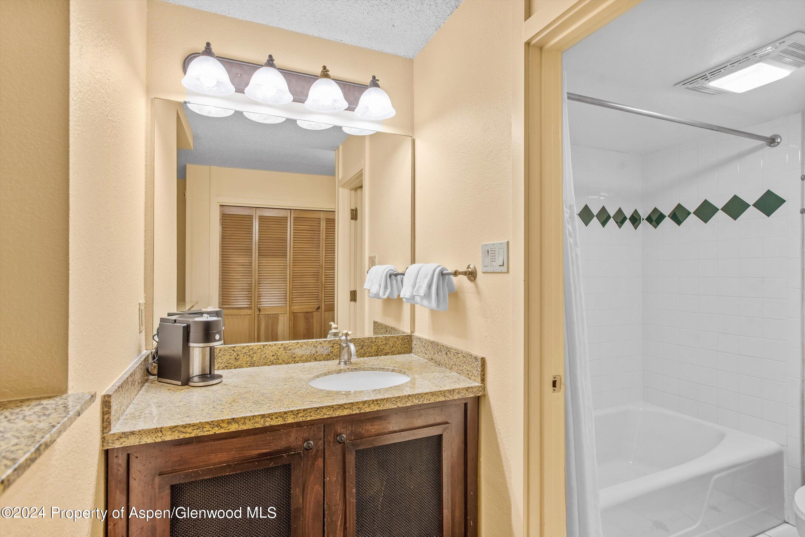 300 Carriage Way, 106