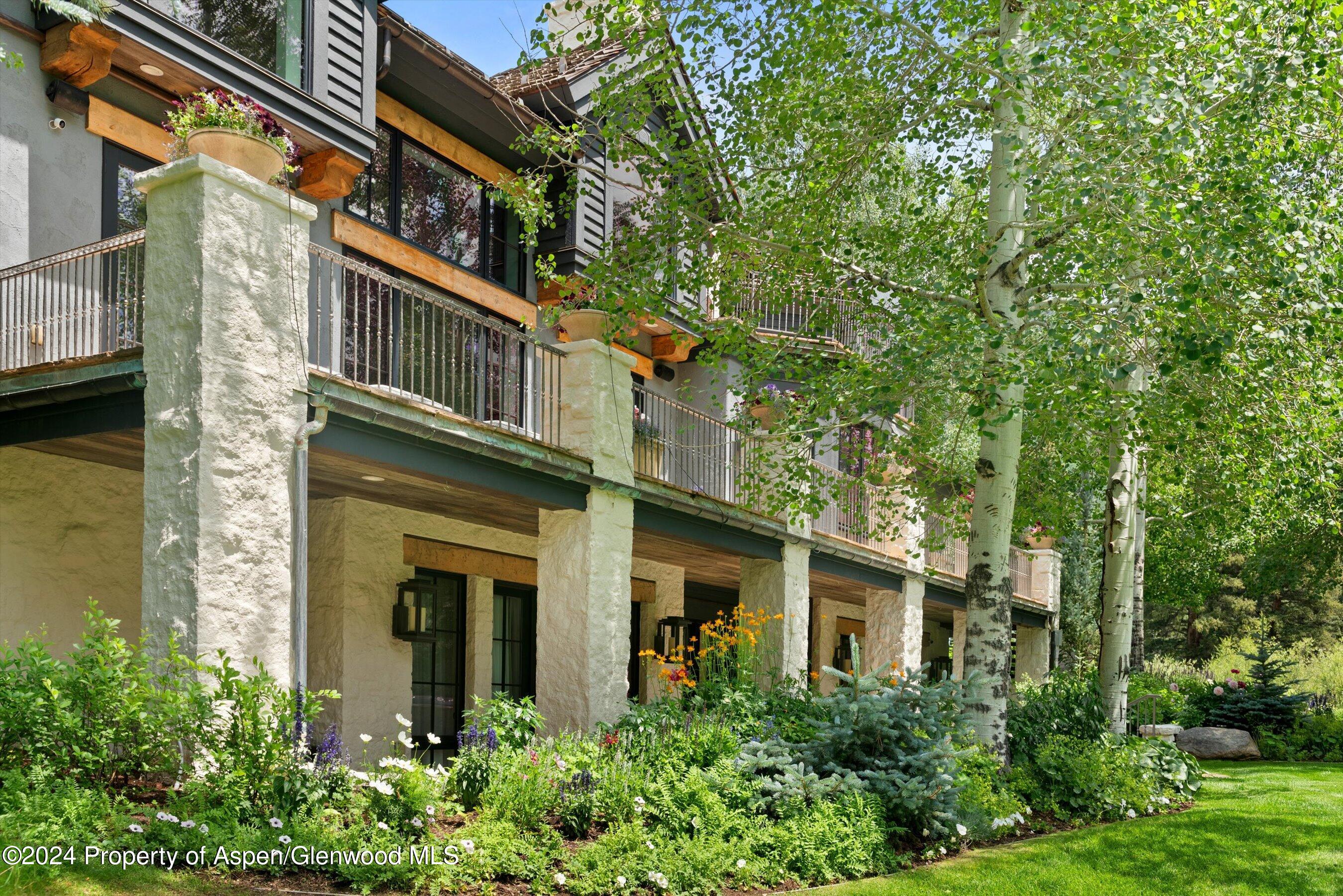 1449 Crystal Lake Road