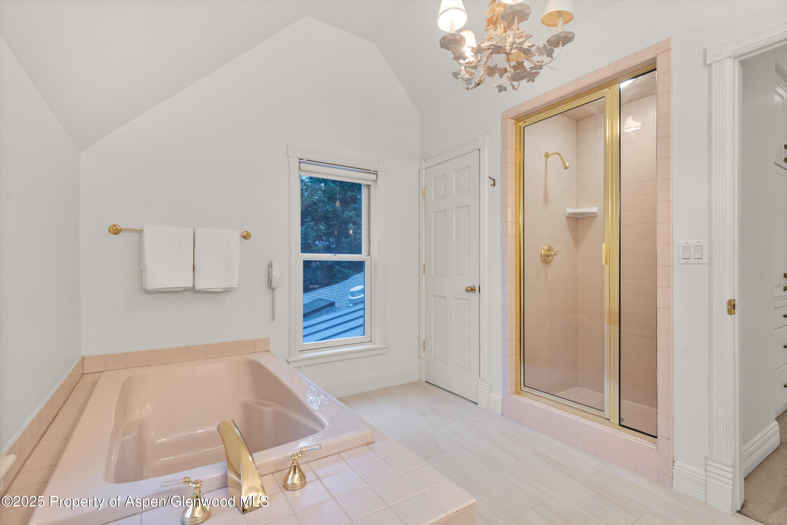 718-716 W Hallam Street