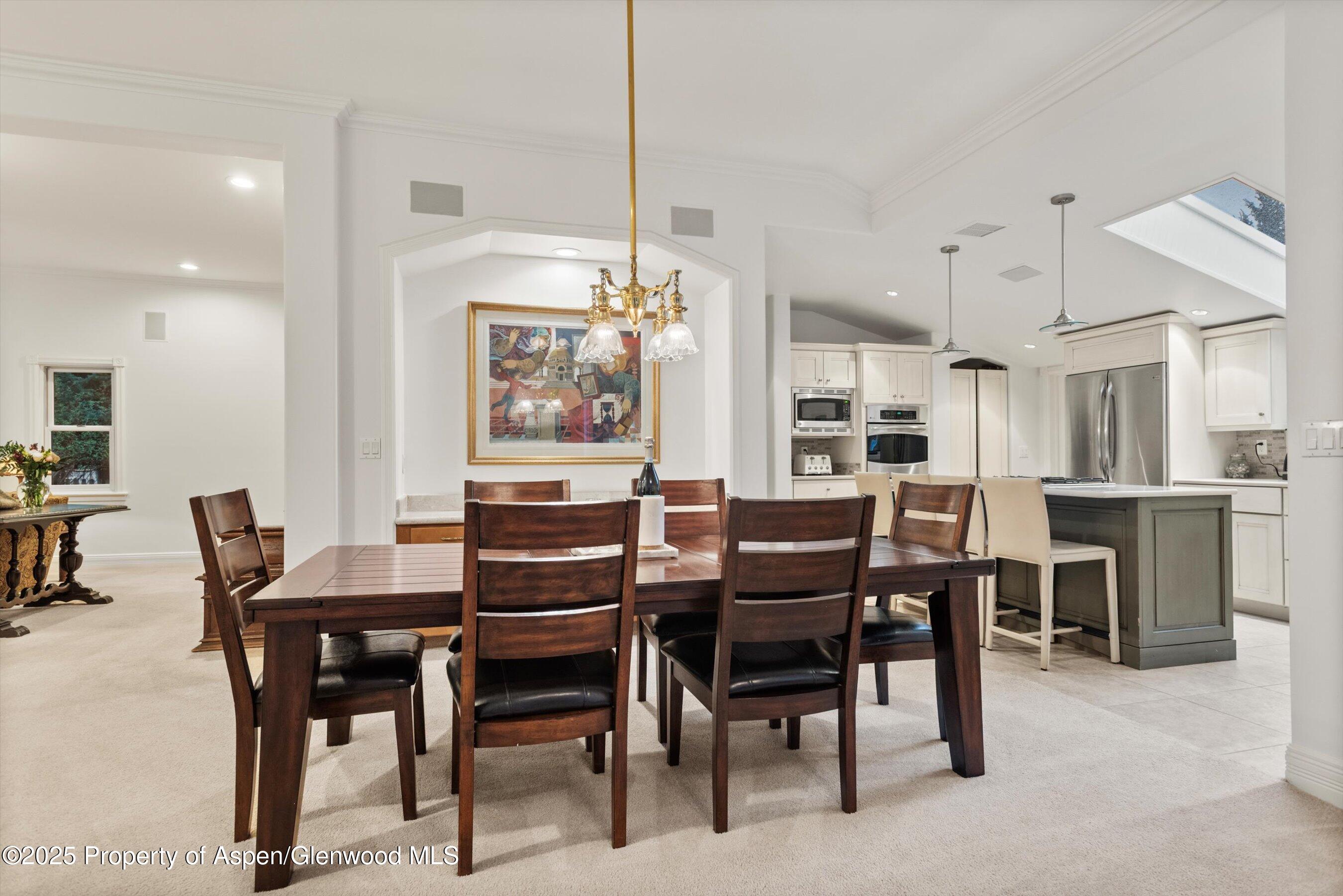 718-716 W Hallam Street