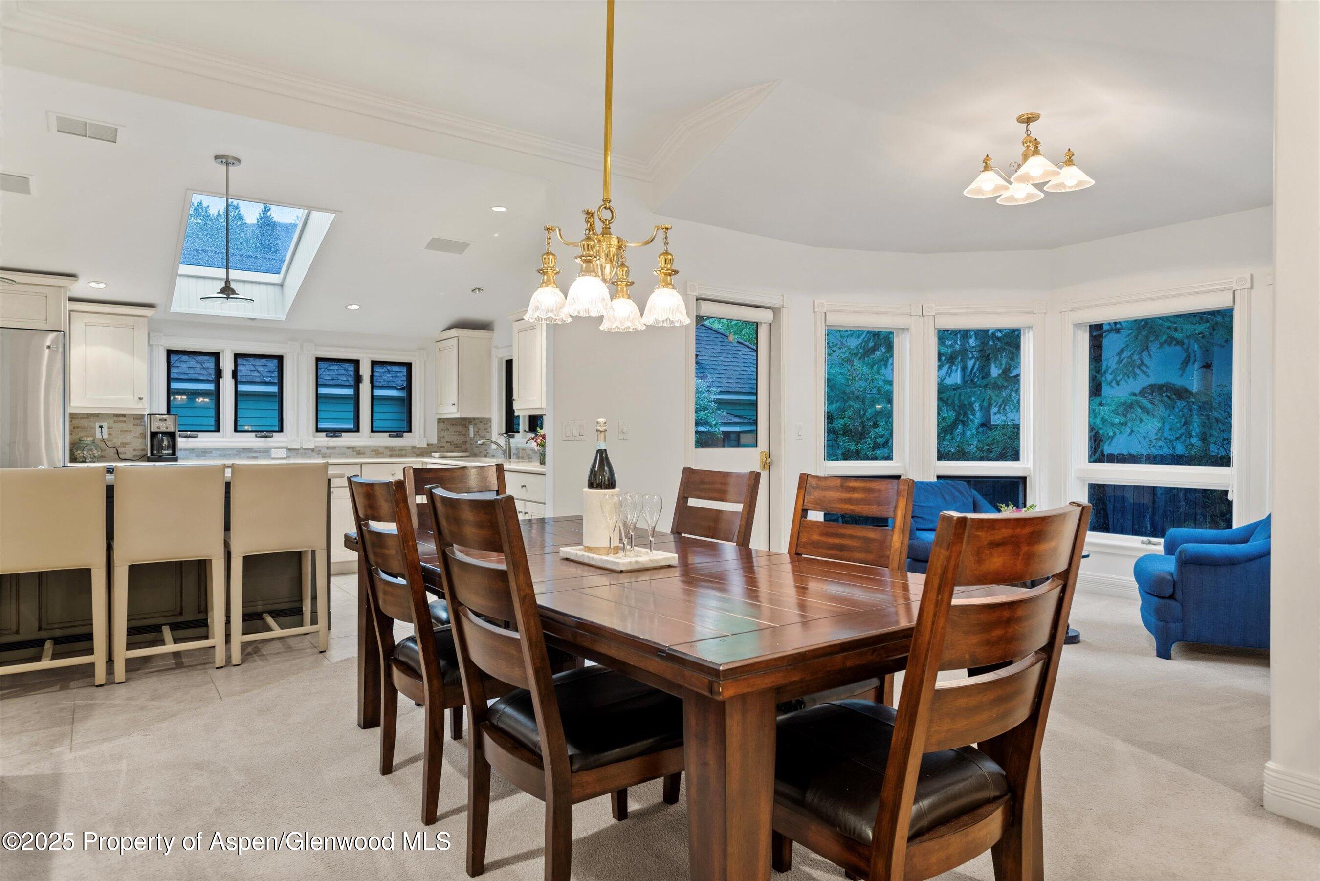 718-716 W Hallam Street