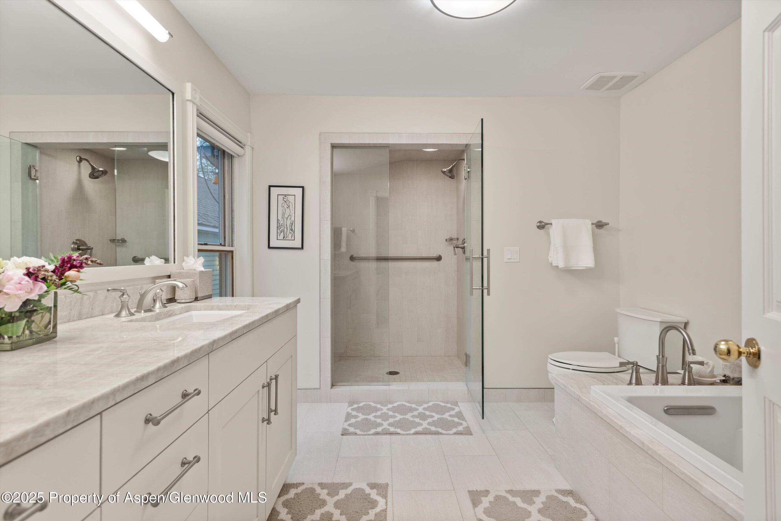 718-716 W Hallam Street