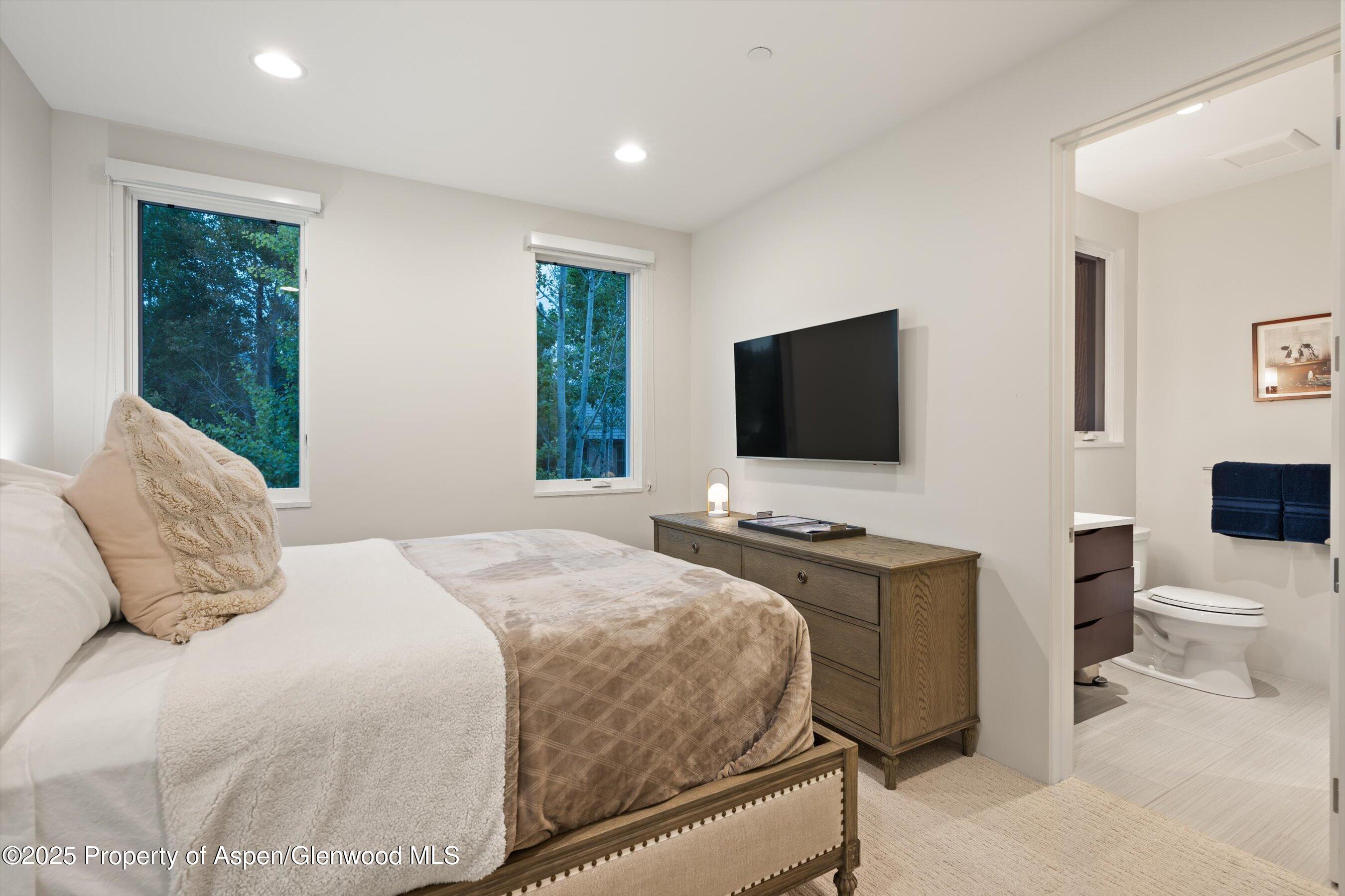 753 Promontory Lane