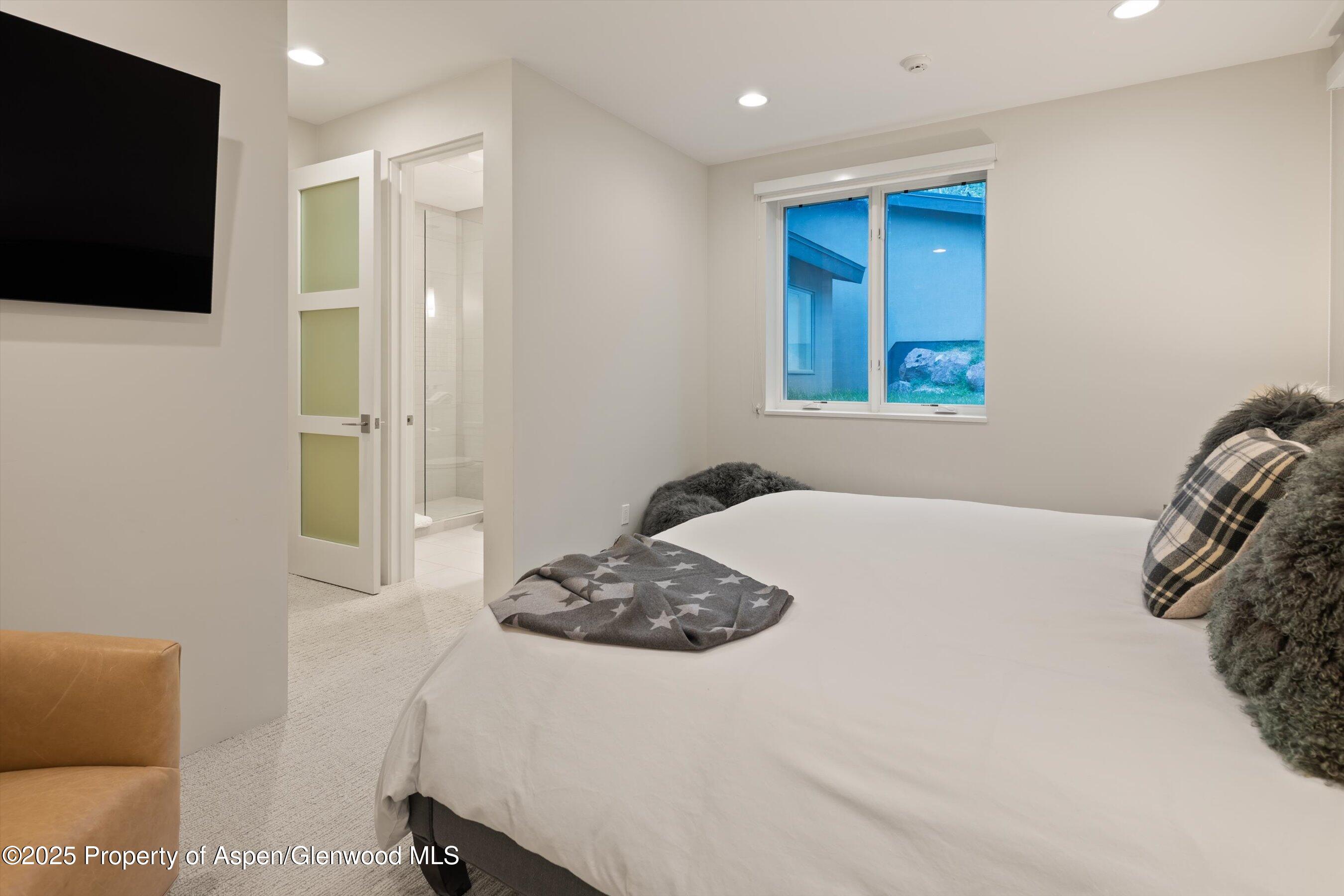 753 Promontory Lane