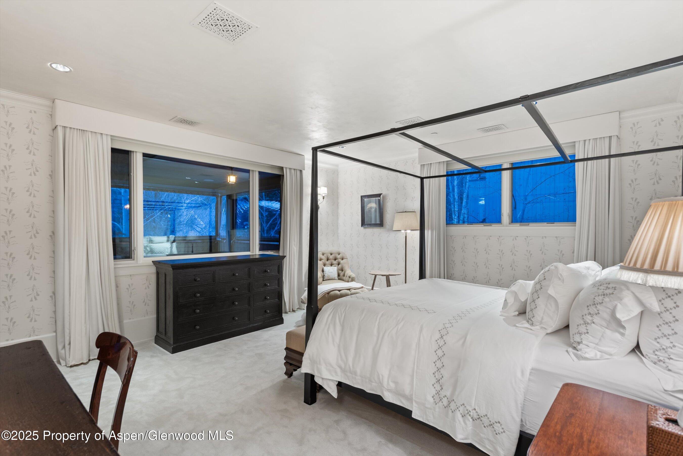306 S GARMISCH Street, A
