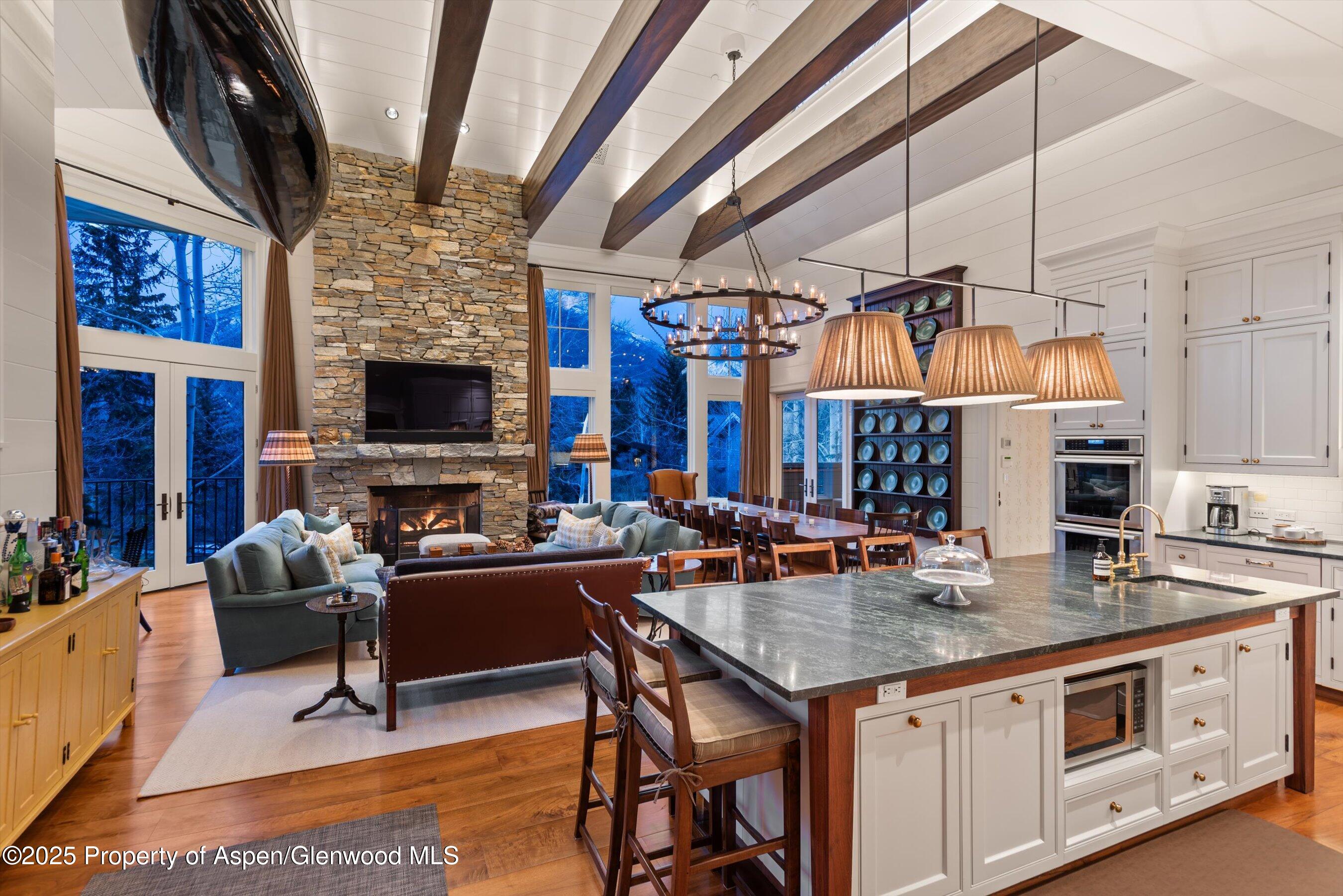 306 S GARMISCH Street, A
