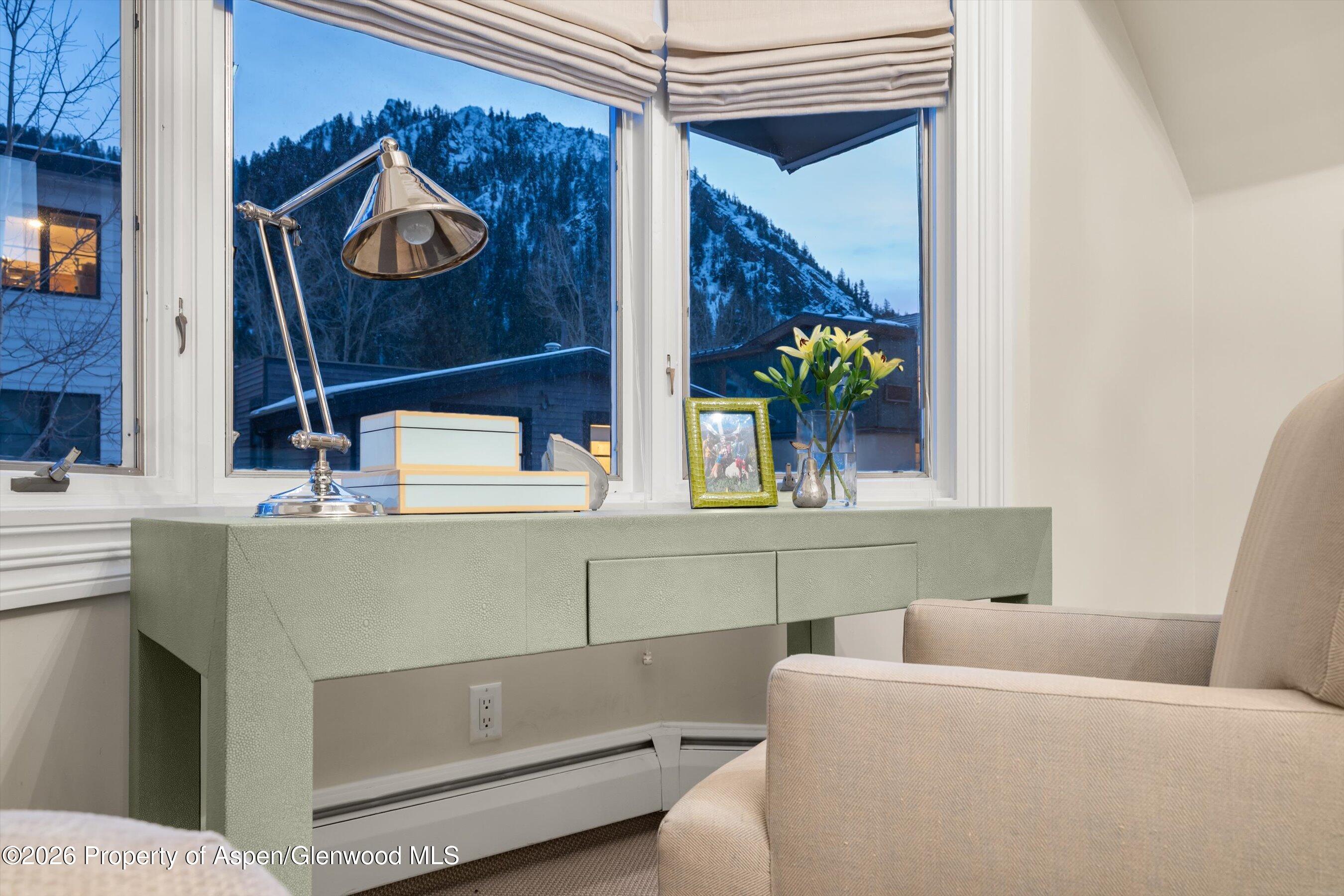 215 W Bleeker Street