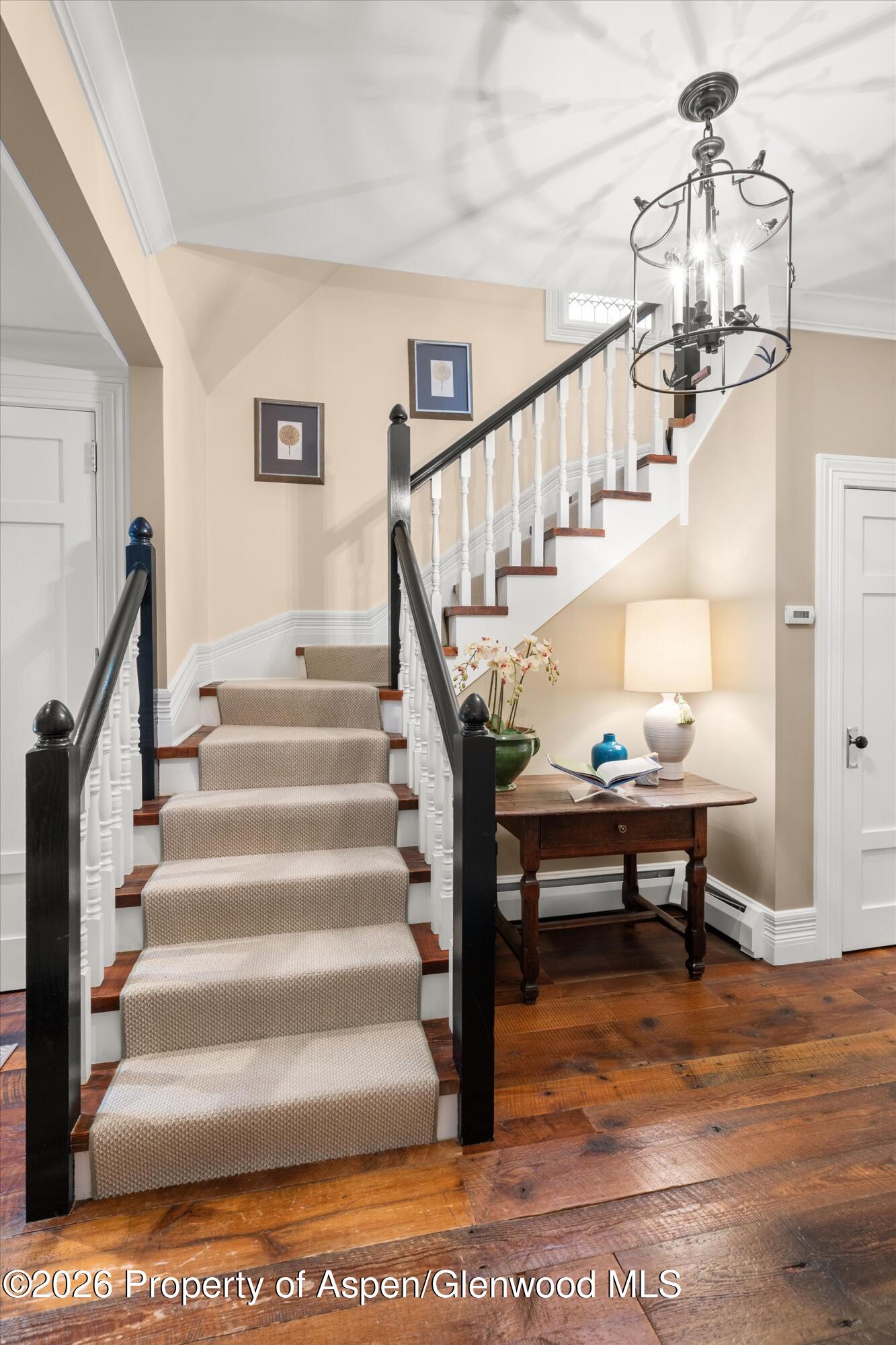 215 W Bleeker Street