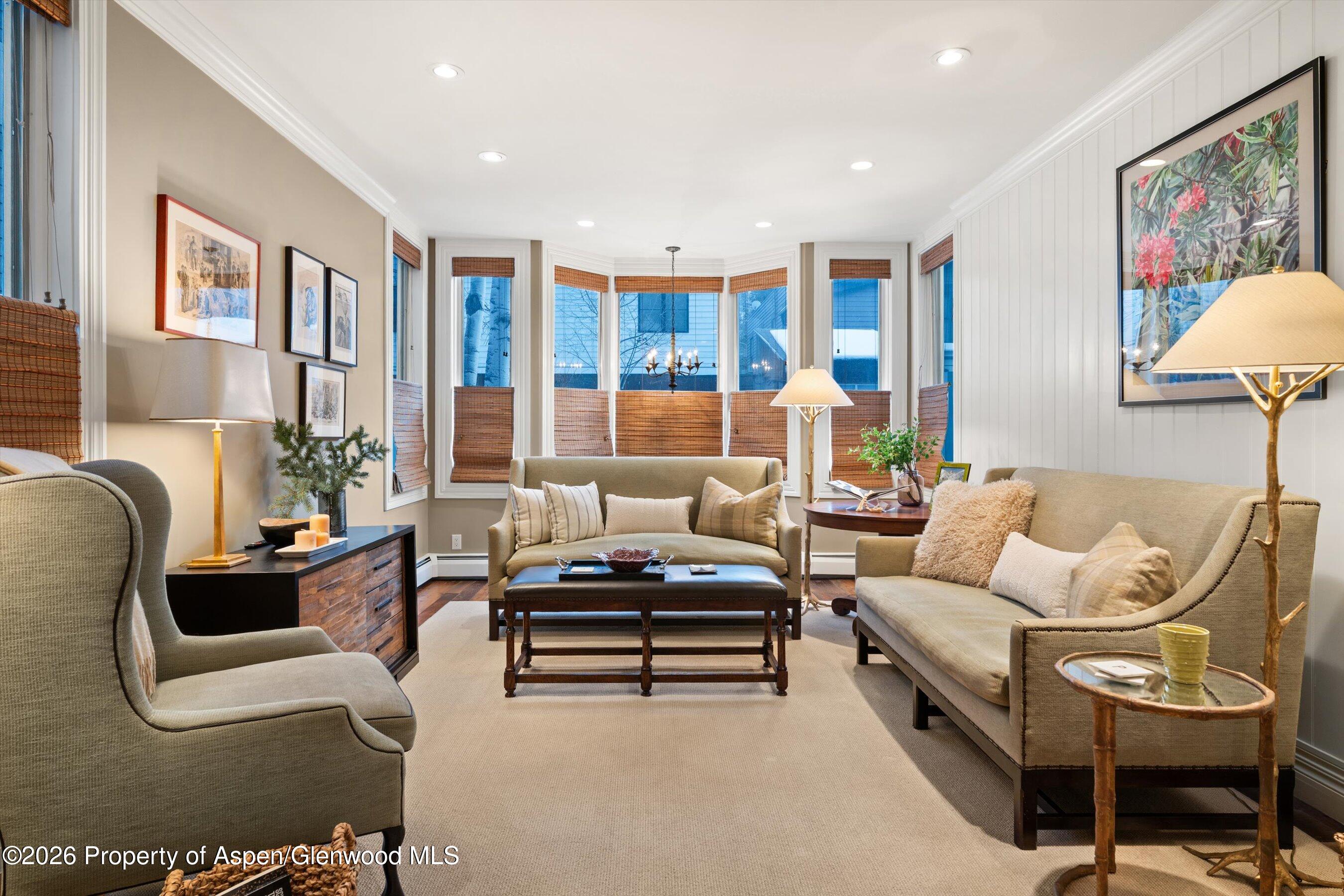 215 W Bleeker Street