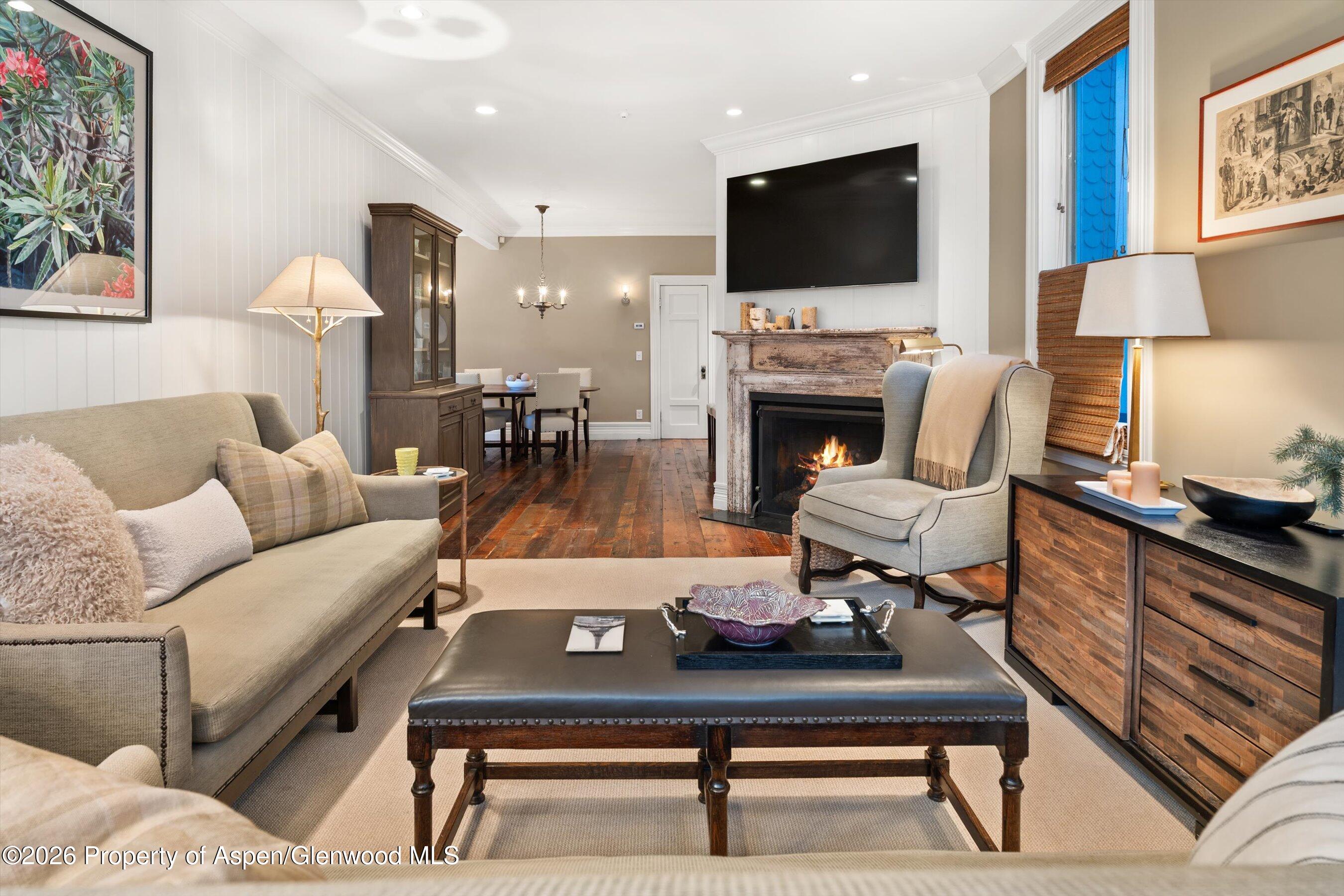 215 W Bleeker Street