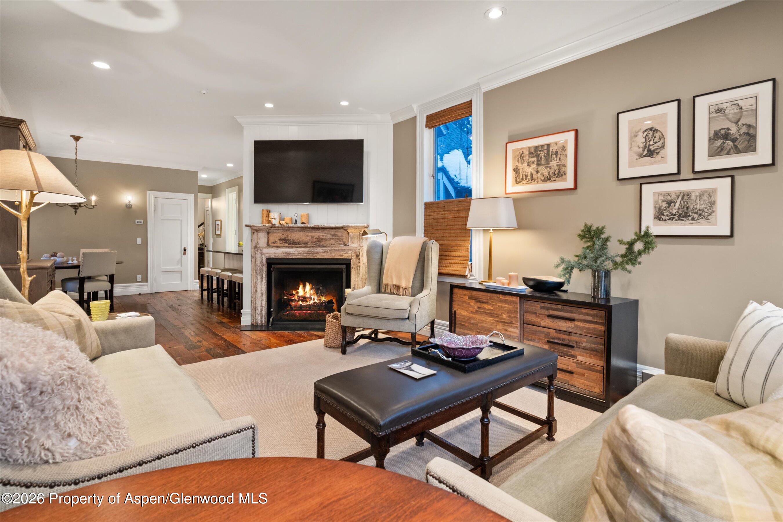 215 W Bleeker Street