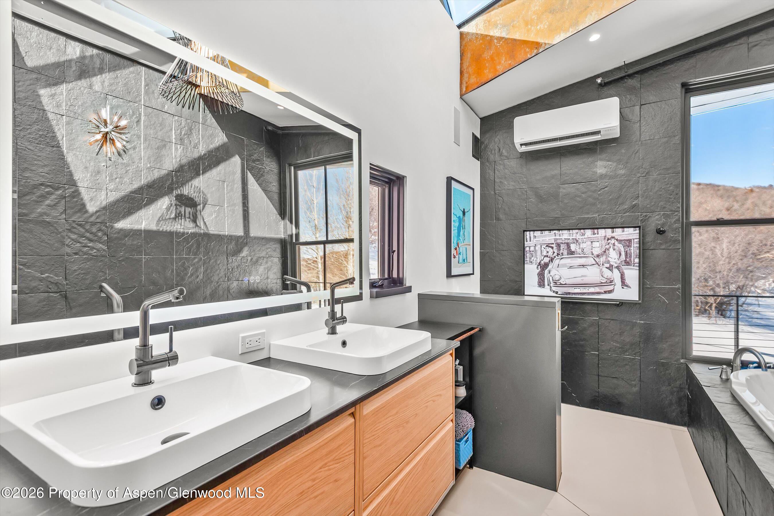 2700 Juniper Hill Road