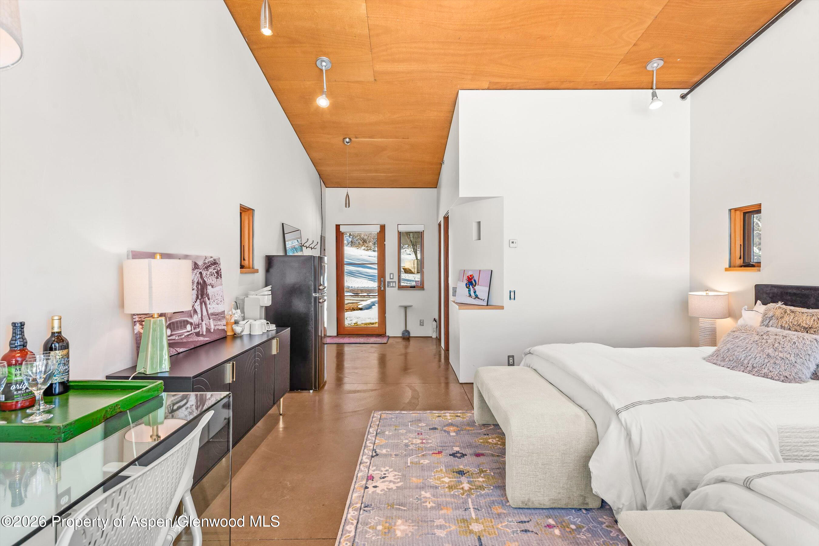 2700 Juniper Hill Road