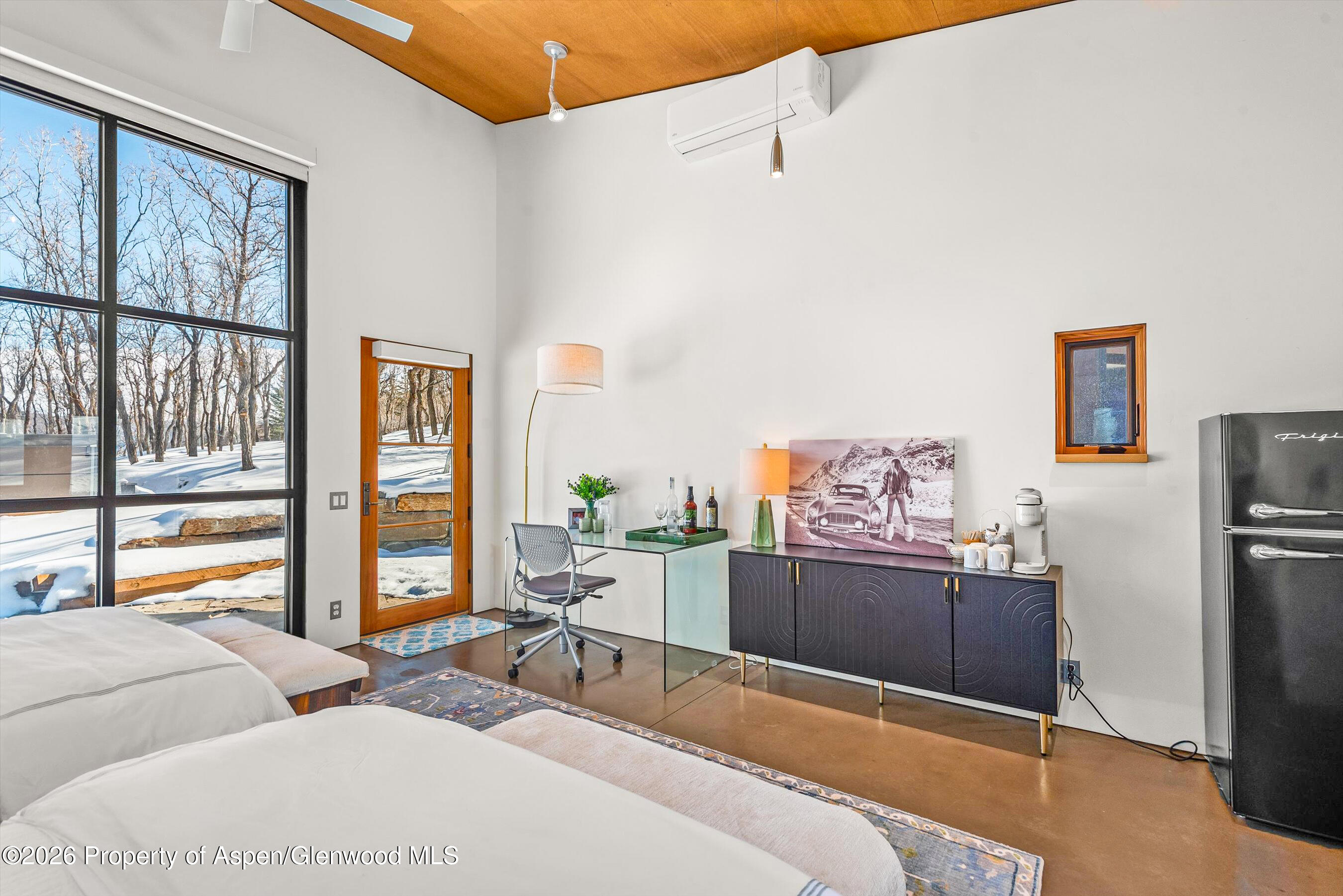 2700 Juniper Hill Road