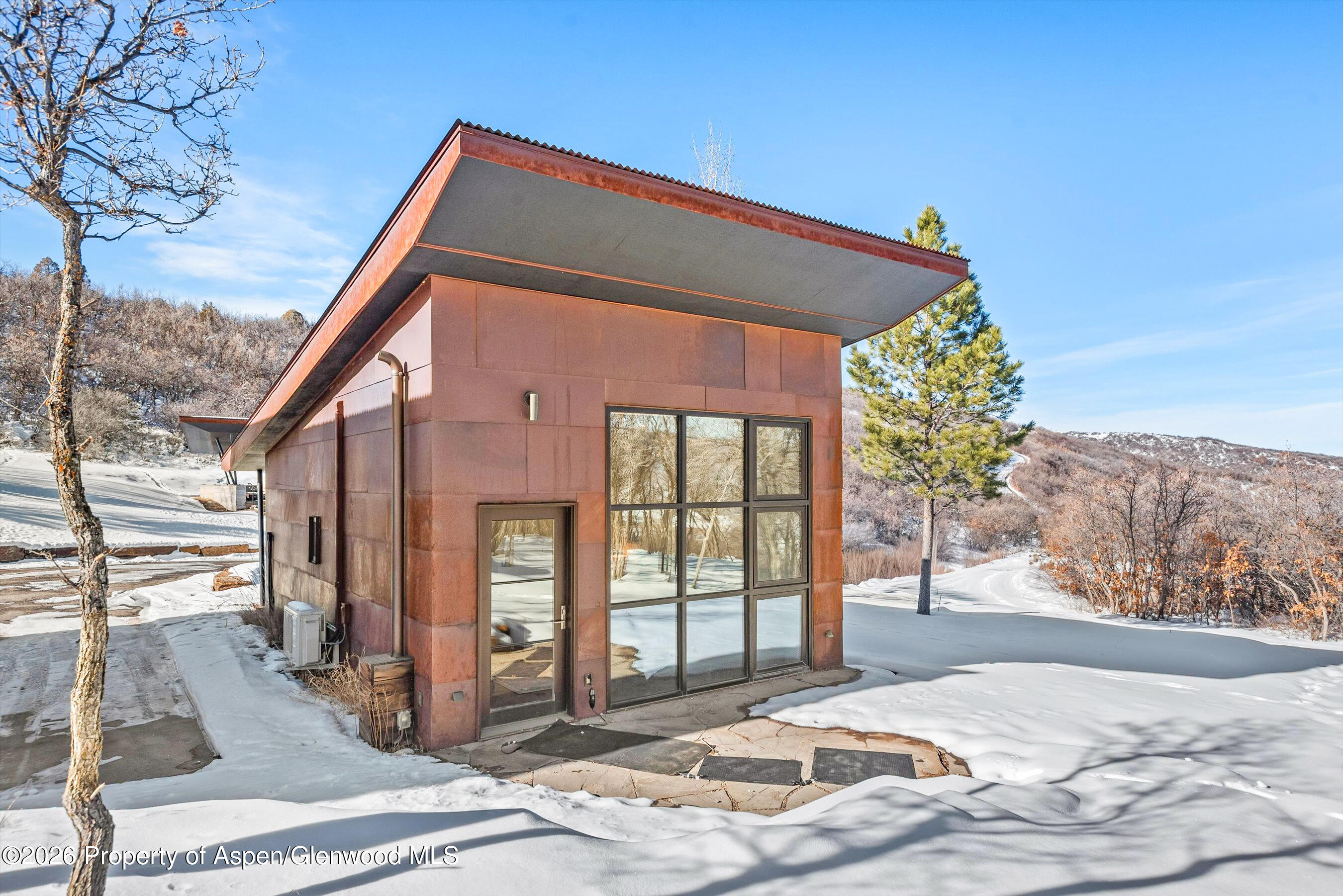 2700 Juniper Hill Road