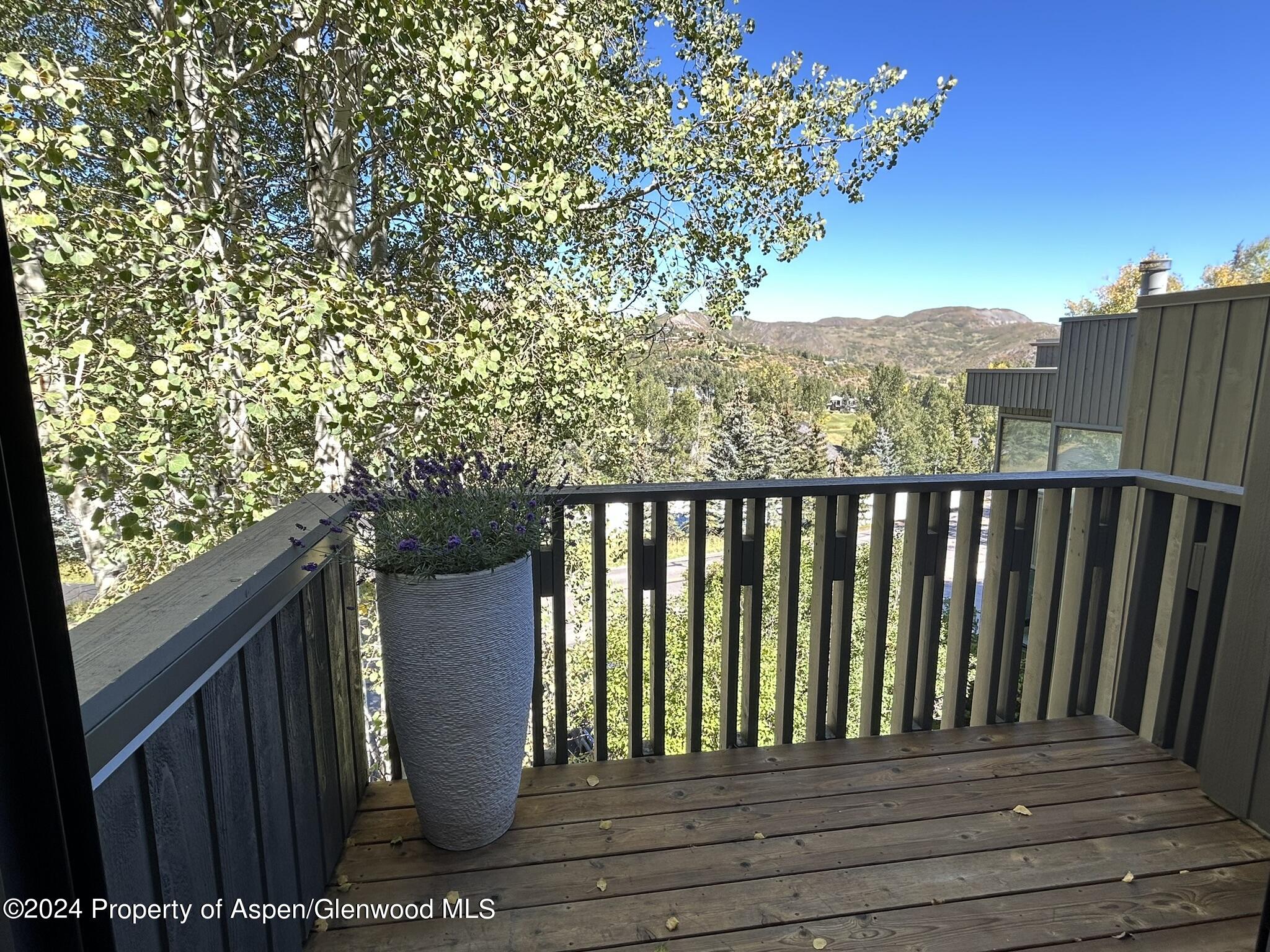 330 Meadow Ranch Road C-22
